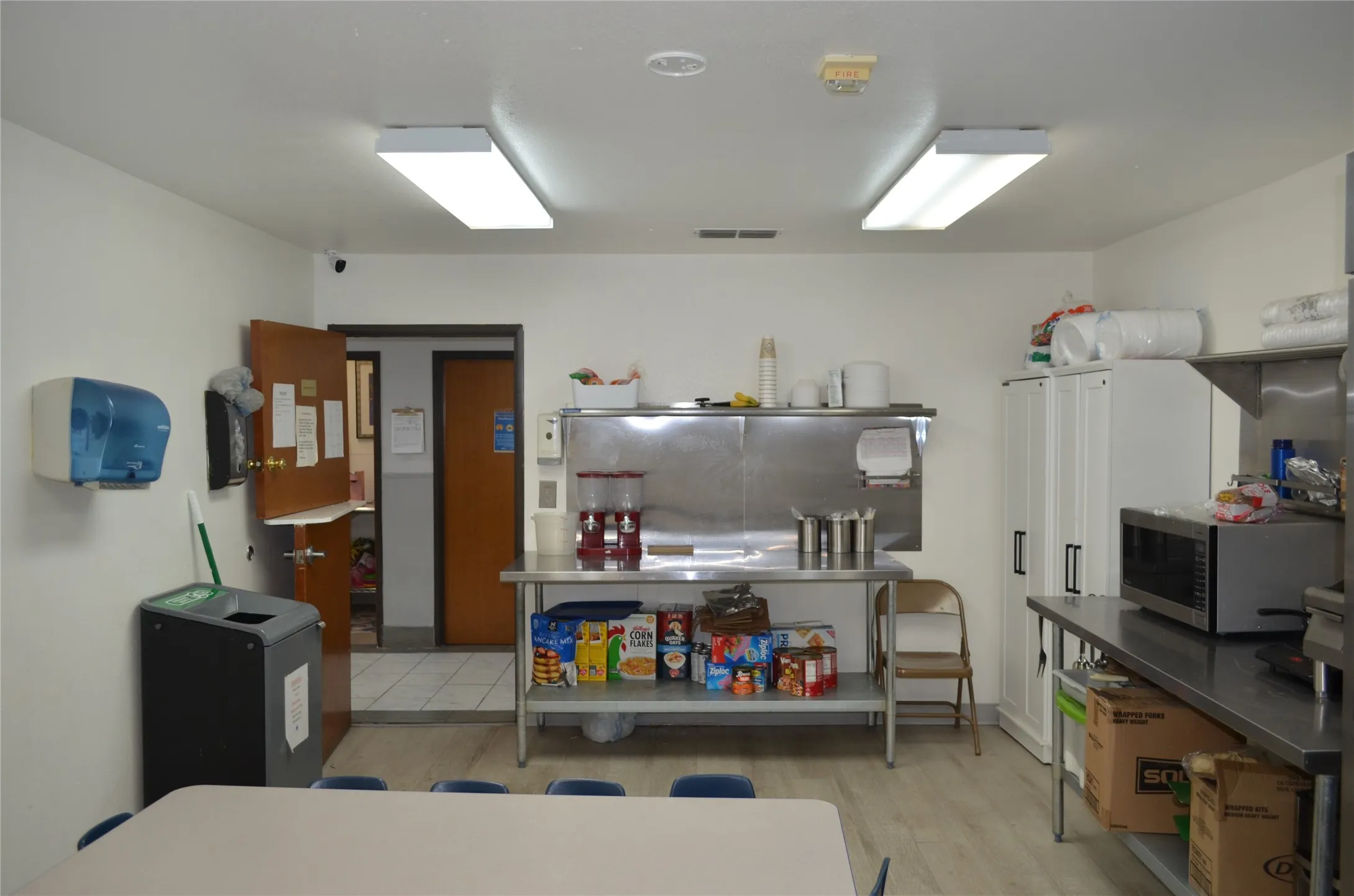 Business For Rent in Dallas County , 1000 E Red Bird Lane C, Dallas, Texas 75241, 0, 0, Garage spaces, 0 Sqft, built in 2013, Price $21,000, mls#21277404, Real Estate Agent in Dallas, Homes For Rent in Dallas county, Homes For Rent in Dallas, Realtor in Dallas Texas, Real Estate Brokerage Independent Realty Texas, Luminita Cordes Realtor