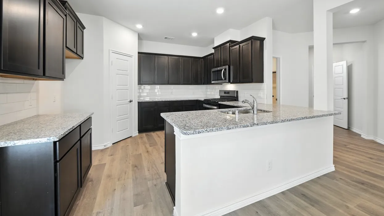 Single Family Residence For Sale in Collin County , 2124 Crockett Way, Anna, Texas 75409, 3 Bedroom, 3 Bathroom, 2 Garage spaces, 2,223 Sqft, built in 2026, mls#21283393, Real Estate Agent in Anna, Homes For Sale in Collin county, Homes For Sale in Anna, Realtor in Anna Texas, Real Estate Brokerage Independent Realty Texas, Luminita Cordes Realtor