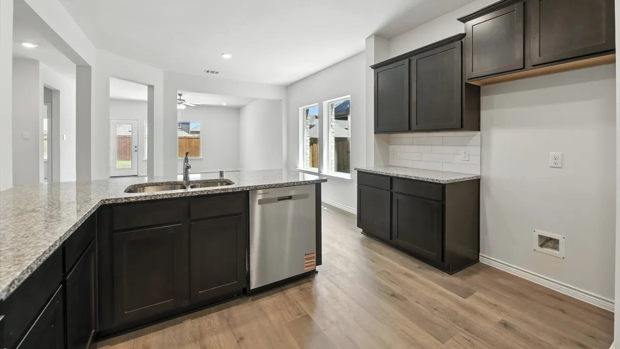 Single Family Residence For Sale in Collin County , 2124 Crockett Way, Anna, Texas 75409, 3 Bedroom, 3 Bathroom, 2 Garage spaces, 2,223 Sqft, built in 2026, mls#21283393, Real Estate Agent in Anna, Homes For Sale in Collin county, Homes For Sale in Anna, Realtor in Anna Texas, Real Estate Brokerage Independent Realty Texas, Luminita Cordes Realtor