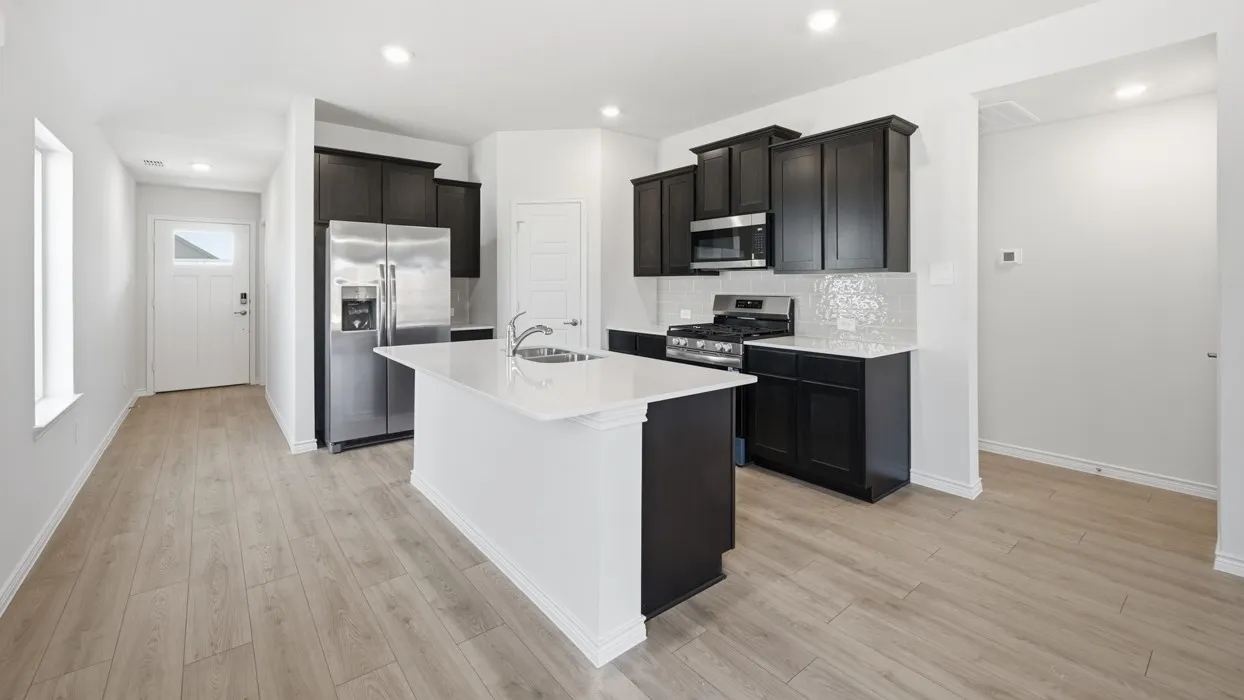 Single Family Residence For Sale in Collin County , 2113 Crockett Way, Anna, Texas 75409, 3 Bedroom, 2 Bathroom, 2 Garage spaces, 1,335 Sqft, built in 2026, mls#21283399, Real Estate Agent in Anna, Homes For Sale in Collin county, Homes For Sale in Anna, Realtor in Anna Texas, Real Estate Brokerage Independent Realty Texas, Luminita Cordes Realtor