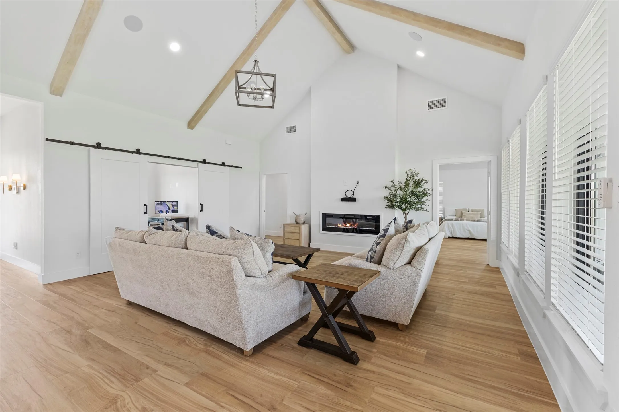 Single Family Residence For Sale in Ellis County , 1271 Old Telico Road, Ennis, Texas 75119, 4 Bedrooms, 4 Bathrooms, Garage spaces, 2,714 Sqft, built in 2024, Price $739,000, mls#21283406, Real Estate Agent in Ennis, Homes For Sale in Ellis county, Homes For Sale in Ennis, Realtor in Ennis Texas, Real Estate Brokerage Independent Realty Texas, Luminita Cordes Realtor