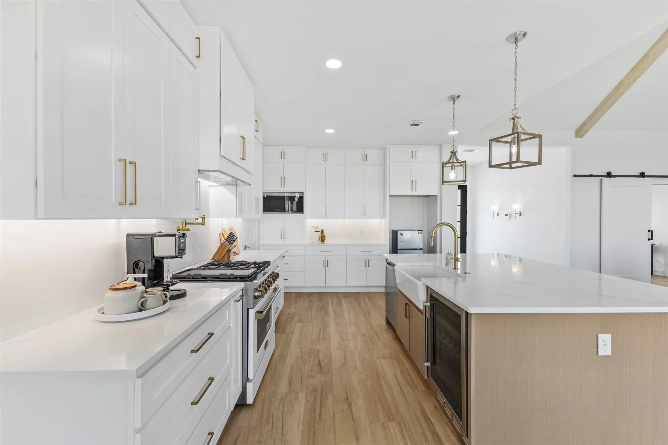 Single Family Residence For Sale in Ellis County , 1271 Old Telico Road, Ennis, Texas 75119, 4 Bedrooms, 4 Bathrooms, Garage spaces, 2,714 Sqft, built in 2024, Price $739,000, mls#21283406, Real Estate Agent in Ennis, Homes For Sale in Ellis county, Homes For Sale in Ennis, Realtor in Ennis Texas, Real Estate Brokerage Independent Realty Texas, Luminita Cordes Realtor