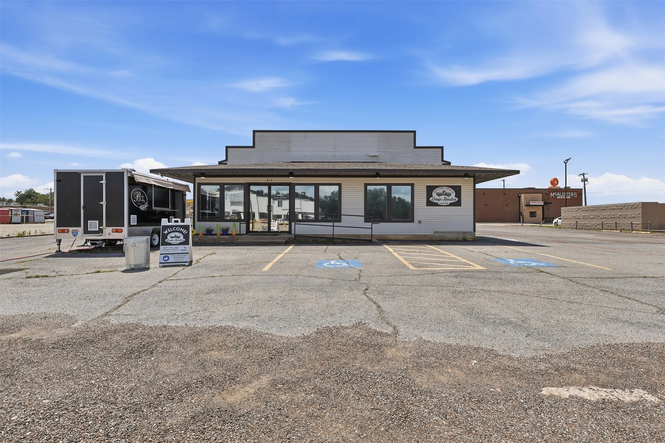 Retail For Sale in Hopkins County , 215 Shannon Road E, Sulphur Springs, Texas 75482, 0, 0, Garage spaces, 0 Sqft, built in 1999, mls#21279288, Real Estate Agent in Sulphur Springs, Homes For Sale in Hopkins county, Homes For Sale in Sulphur Springs, Realtor in Sulphur Springs Texas, Real Estate Brokerage Independent Realty Texas, Luminita Cordes Realtor