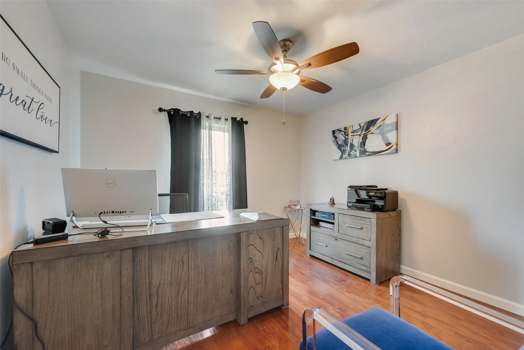 Single Family Residence For Sale in Denton County , 1911 White Rose Lane, Carrollton, Texas 75007, 4 Bedroom, 2 Bathroom, 2 Garage spaces, 2,200 Sqft, built in 1977, Price $549,000, mls#21281515, Real Estate Agent in Carrollton, Homes For Sale in Denton county, Homes For Sale in Carrollton, Realtor in Carrollton Texas, Real Estate Brokerage Independent Realty Texas, Luminita Cordes Realtor