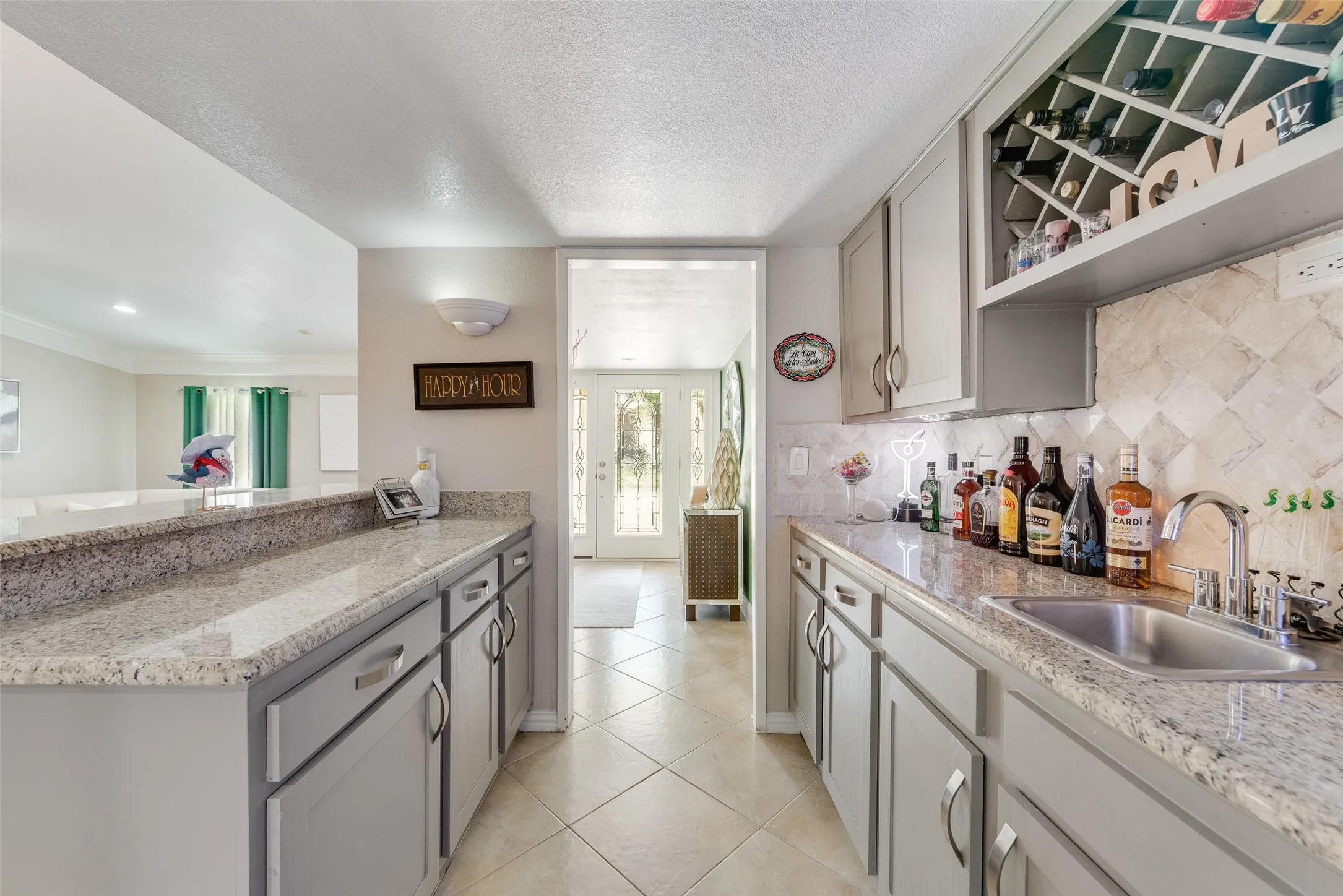 Single Family Residence For Sale in Denton County , 1911 White Rose Lane, Carrollton, Texas 75007, 4 Bedroom, 2 Bathroom, 2 Garage spaces, 2,200 Sqft, built in 1977, Price $549,000, mls#21281515, Real Estate Agent in Carrollton, Homes For Sale in Denton county, Homes For Sale in Carrollton, Realtor in Carrollton Texas, Real Estate Brokerage Independent Realty Texas, Luminita Cordes Realtor