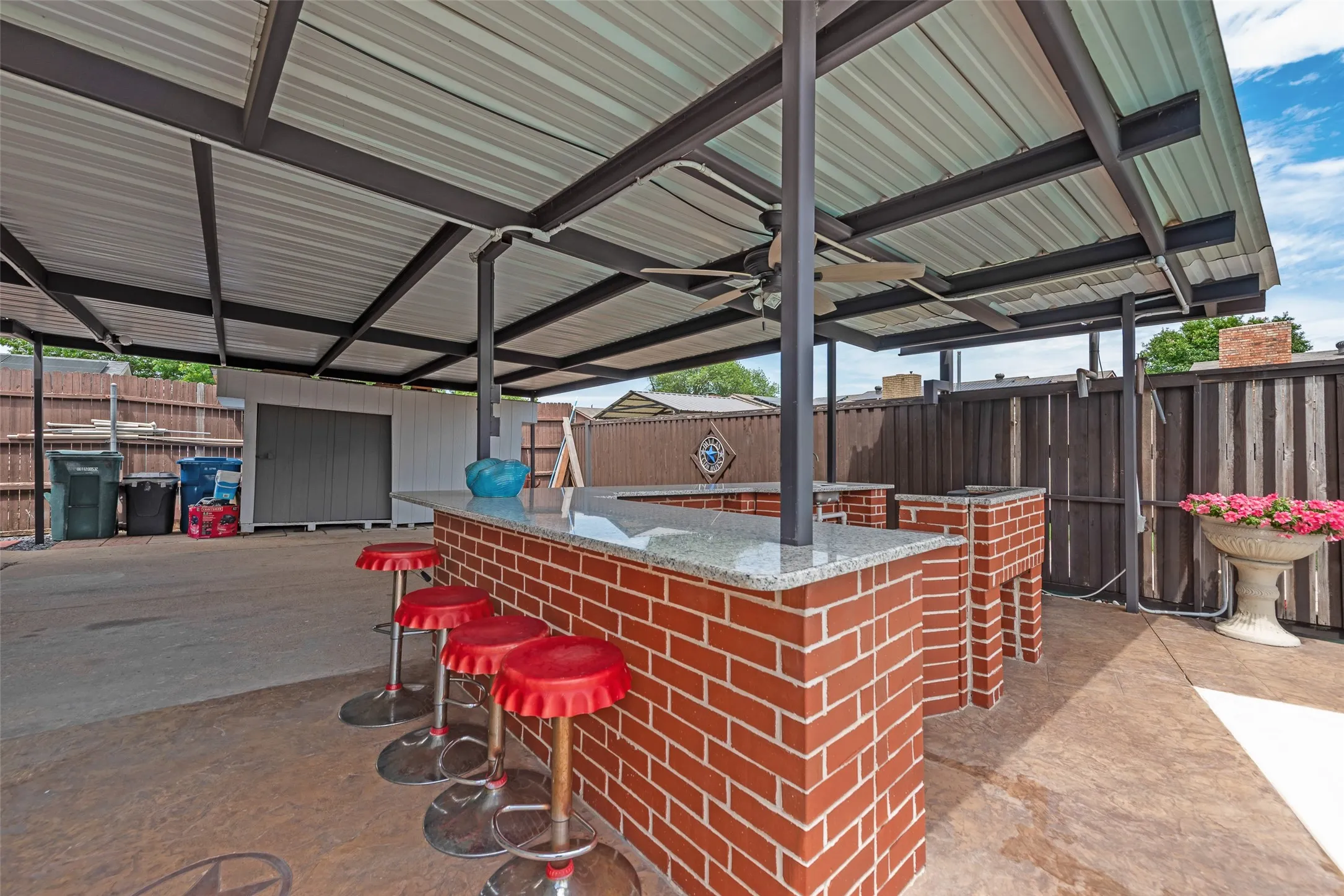 Single Family Residence For Sale in Denton County , 1911 White Rose Lane, Carrollton, Texas 75007, 4 Bedroom, 2 Bathroom, 2 Garage spaces, 2,200 Sqft, built in 1977, Price $549,000, mls#21281515, Real Estate Agent in Carrollton, Homes For Sale in Denton county, Homes For Sale in Carrollton, Realtor in Carrollton Texas, Real Estate Brokerage Independent Realty Texas, Luminita Cordes Realtor