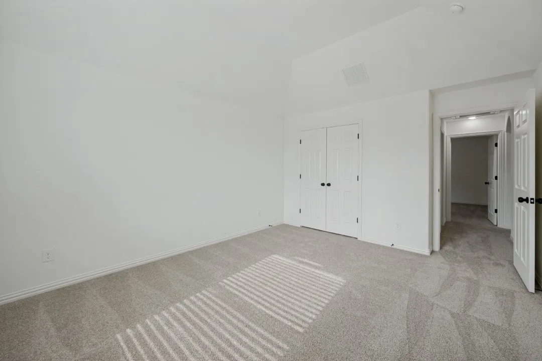 Single Family Residence For Sale in Tarrant County , 233 Chappellet Street, Kennedale, Texas 76060, 5 Bedroom, 4 Bathroom, 2 Garage spaces, 3,684 Sqft, built in 2015, mls#21282434, Real Estate Agent in Kennedale, Homes For Sale in Tarrant county, Homes For Sale in Kennedale, Realtor in Kennedale Texas, Real Estate Brokerage Independent Realty Texas, Luminita Cordes Realtor