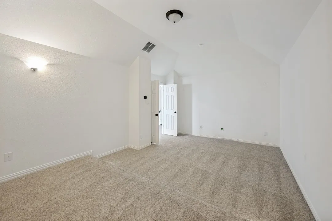 Single Family Residence For Sale in Tarrant County , 233 Chappellet Street, Kennedale, Texas 76060, 5 Bedroom, 4 Bathroom, 2 Garage spaces, 3,684 Sqft, built in 2015, mls#21282434, Real Estate Agent in Kennedale, Homes For Sale in Tarrant county, Homes For Sale in Kennedale, Realtor in Kennedale Texas, Real Estate Brokerage Independent Realty Texas, Luminita Cordes Realtor
