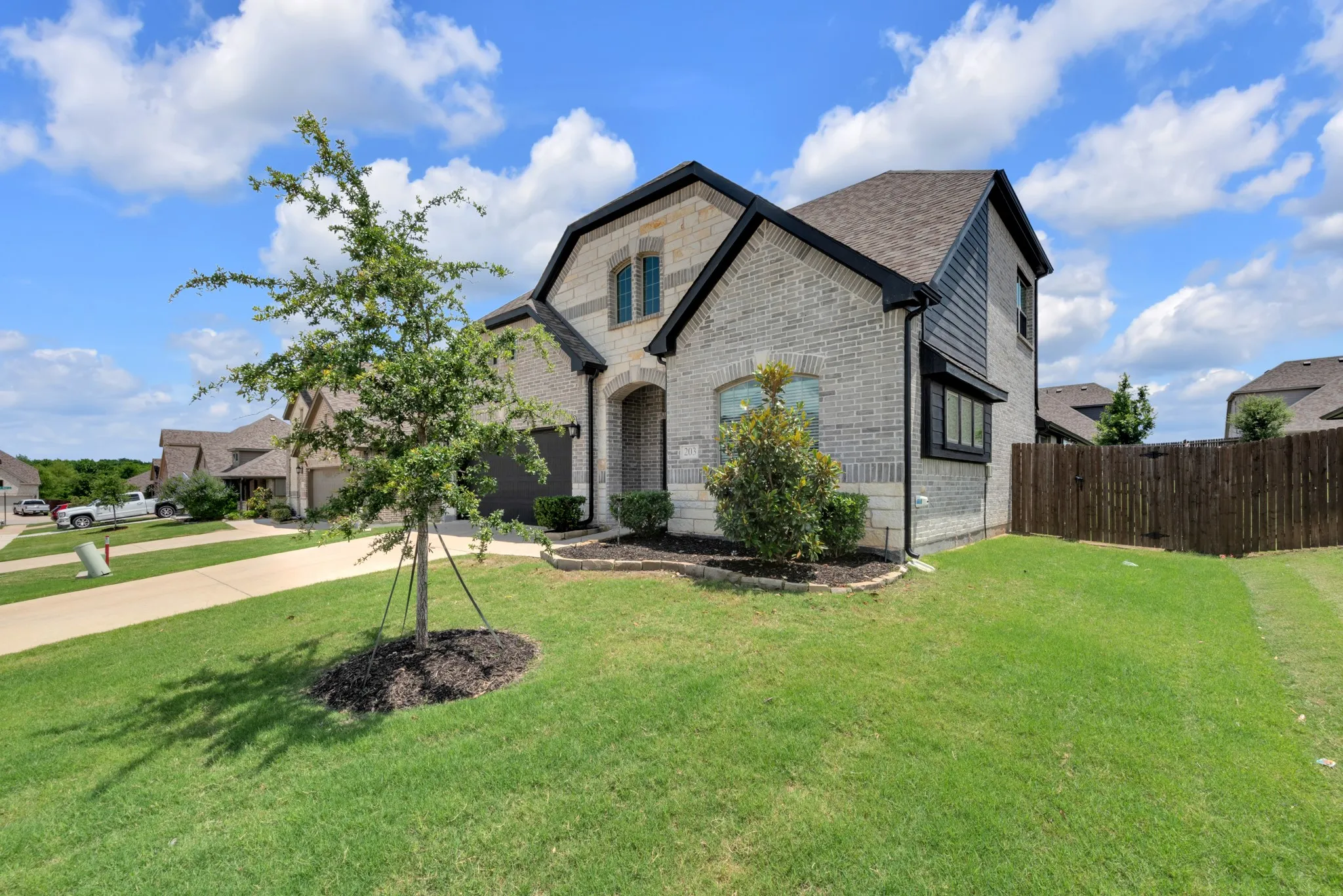 Single Family Residence For Sale in Collin County , 203 Nickolas Drive, Princeton, Texas 75407, 4 Bedroom, 3 Bathroom, 2 Garage spaces, 2,720 Sqft, built in 2021, mls#21283471, Real Estate Agent in Princeton, Homes For Sale in Collin county, Homes For Sale in Princeton, Realtor in Princeton Texas, Real Estate Brokerage Independent Realty Texas, Luminita Cordes Realtor