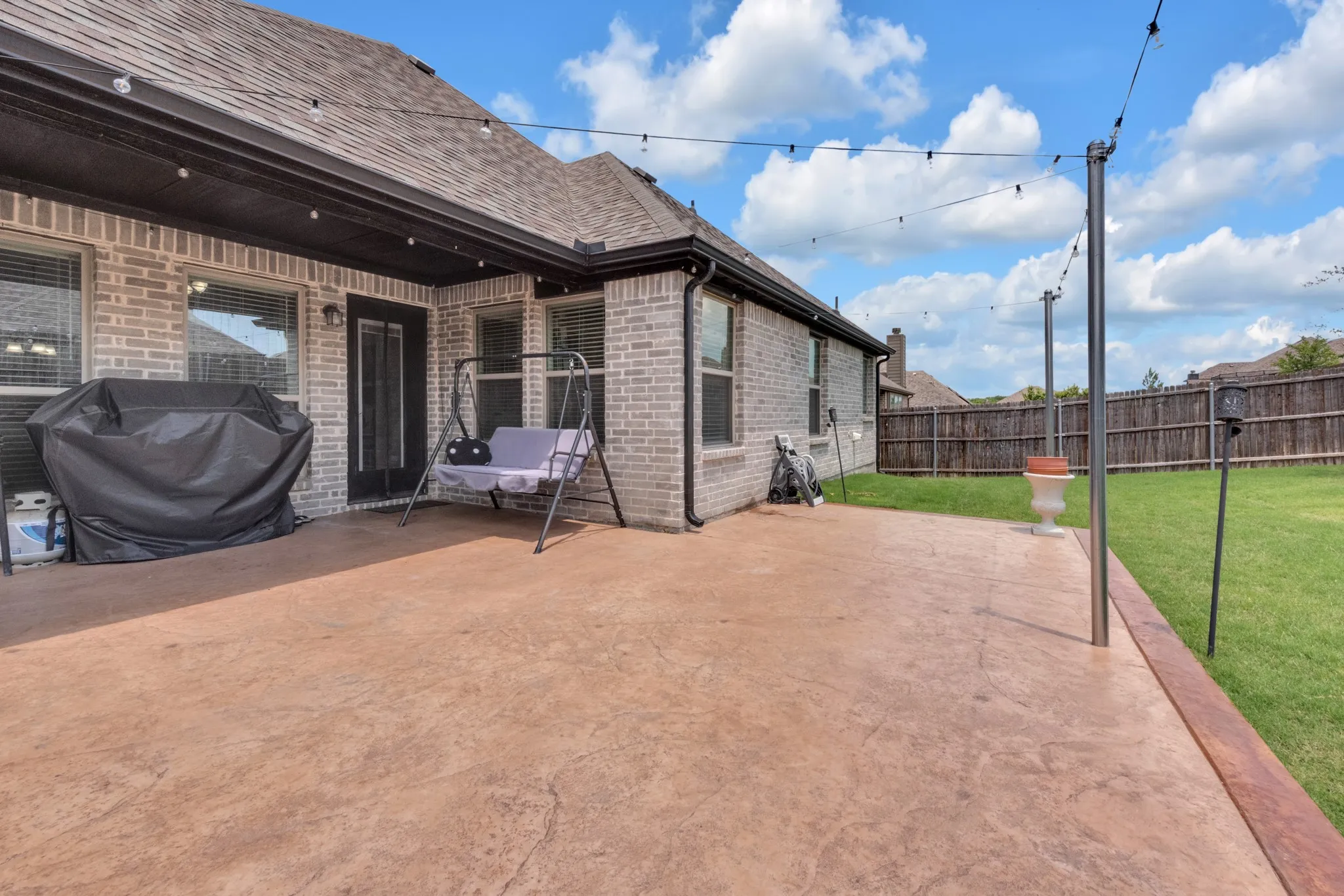 Single Family Residence For Sale in Collin County , 203 Nickolas Drive, Princeton, Texas 75407, 4 Bedroom, 3 Bathroom, 2 Garage spaces, 2,720 Sqft, built in 2021, mls#21283471, Real Estate Agent in Princeton, Homes For Sale in Collin county, Homes For Sale in Princeton, Realtor in Princeton Texas, Real Estate Brokerage Independent Realty Texas, Luminita Cordes Realtor