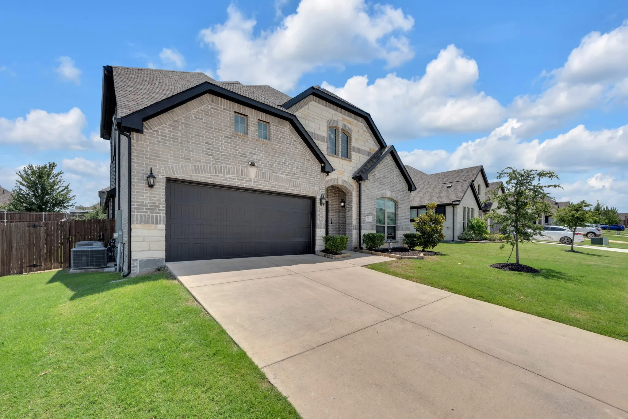 Single Family Residence For Sale in Collin County , 203 Nickolas Drive, Princeton, Texas 75407, 4 Bedroom, 3 Bathroom, 2 Garage spaces, 2,720 Sqft, built in 2021, mls#21283471, Real Estate Agent in Princeton, Homes For Sale in Collin county, Homes For Sale in Princeton, Realtor in Princeton Texas, Real Estate Brokerage Independent Realty Texas, Luminita Cordes Realtor
