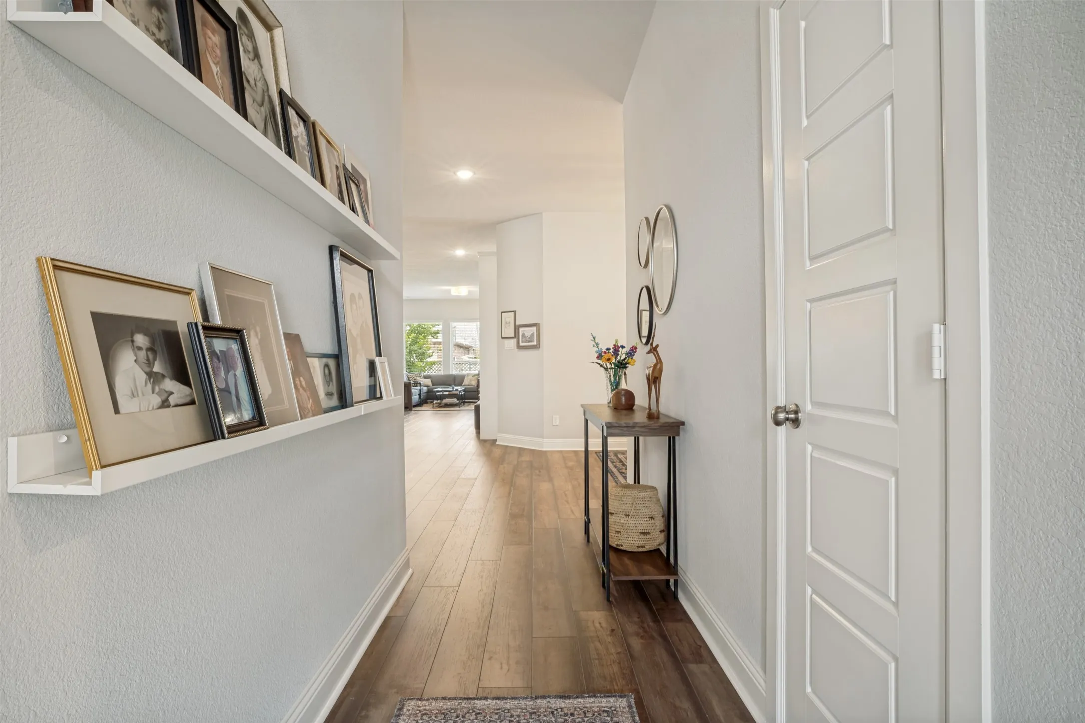 Single Family Residence For Sale in Denton County , 2529 Cobbler Street, Northlake, Texas 76247, 3 Bedroom, 2 Bathroom, 2 Garage spaces, 2,205 Sqft, built in 2020, mls#21283436, Real Estate Agent in Northlake, Homes For Sale in Denton county, Homes For Sale in Northlake, Realtor in Northlake Texas, Real Estate Brokerage Independent Realty Texas, Luminita Cordes Realtor