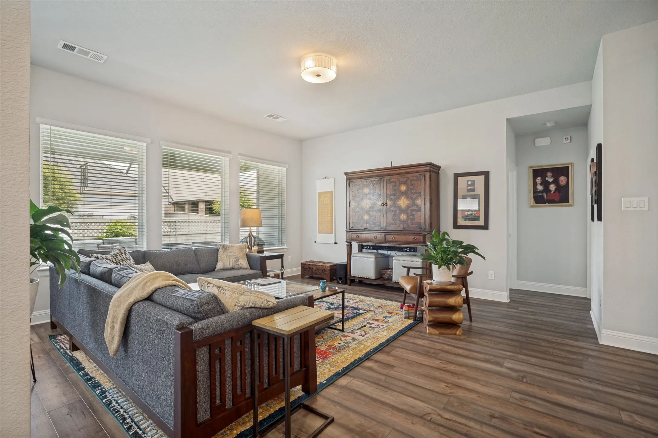 Single Family Residence For Sale in Denton County , 2529 Cobbler Street, Northlake, Texas 76247, 3 Bedroom, 2 Bathroom, 2 Garage spaces, 2,205 Sqft, built in 2020, mls#21283436, Real Estate Agent in Northlake, Homes For Sale in Denton county, Homes For Sale in Northlake, Realtor in Northlake Texas, Real Estate Brokerage Independent Realty Texas, Luminita Cordes Realtor