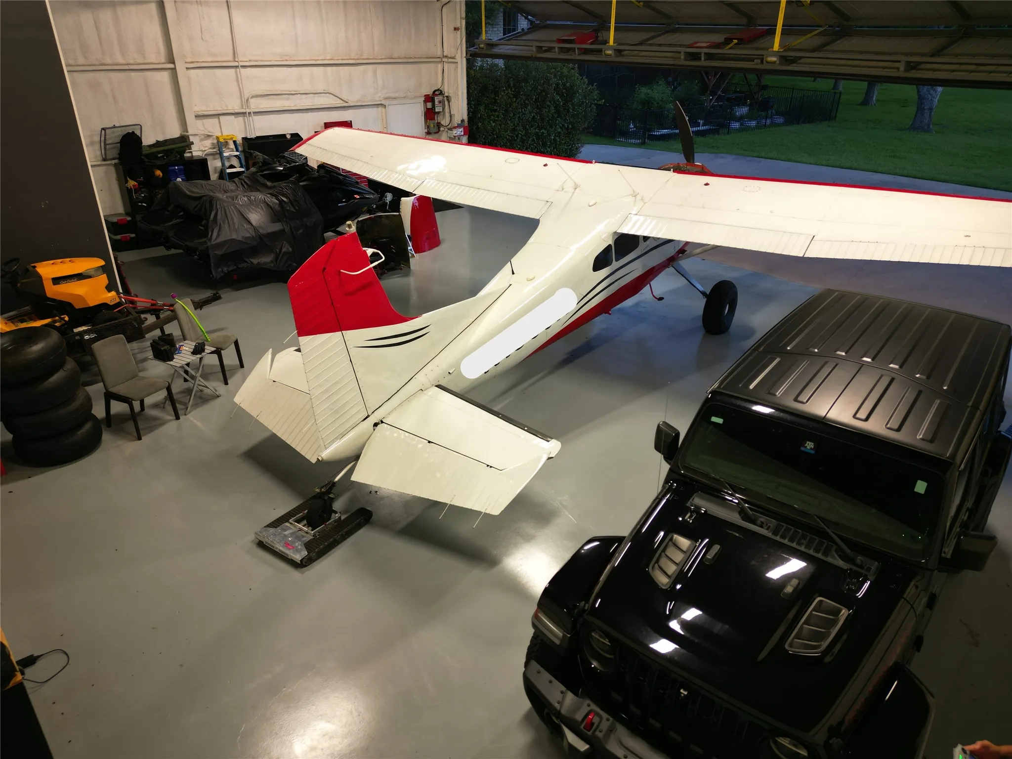 Airplane Hangar