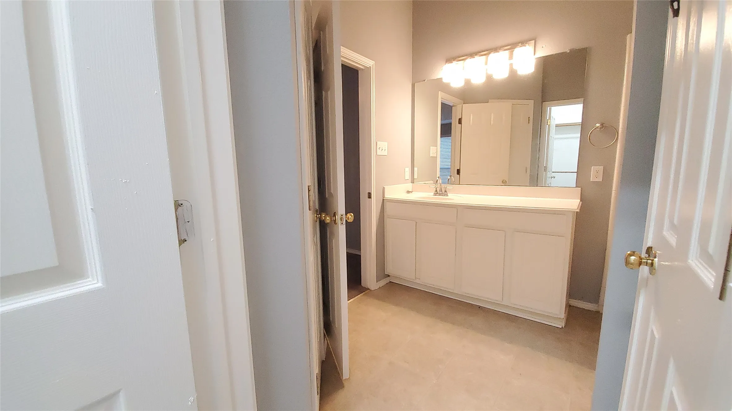 Single Family Residence For Rent in Dallas County , 2636 Cumberland Trail, Balch Springs, Texas 75181, 3 Bedroom, 2 Bathroom, 2 Garage spaces, 2,059 Sqft, built in 2004, mls#21278805, Real Estate Agent in Balch Springs, Homes For Rent in Dallas county, Homes For Rent in Balch Springs, Realtor in Balch Springs Texas, Real Estate Brokerage Independent Realty Texas, Luminita Cordes Realtor