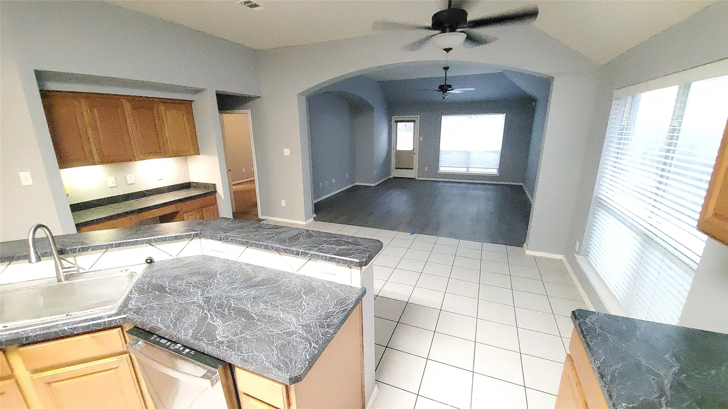 Single Family Residence For Rent in Dallas County , 2636 Cumberland Trail, Balch Springs, Texas 75181, 3 Bedroom, 2 Bathroom, 2 Garage spaces, 2,059 Sqft, built in 2004, mls#21278805, Real Estate Agent in Balch Springs, Homes For Rent in Dallas county, Homes For Rent in Balch Springs, Realtor in Balch Springs Texas, Real Estate Brokerage Independent Realty Texas, Luminita Cordes Realtor
