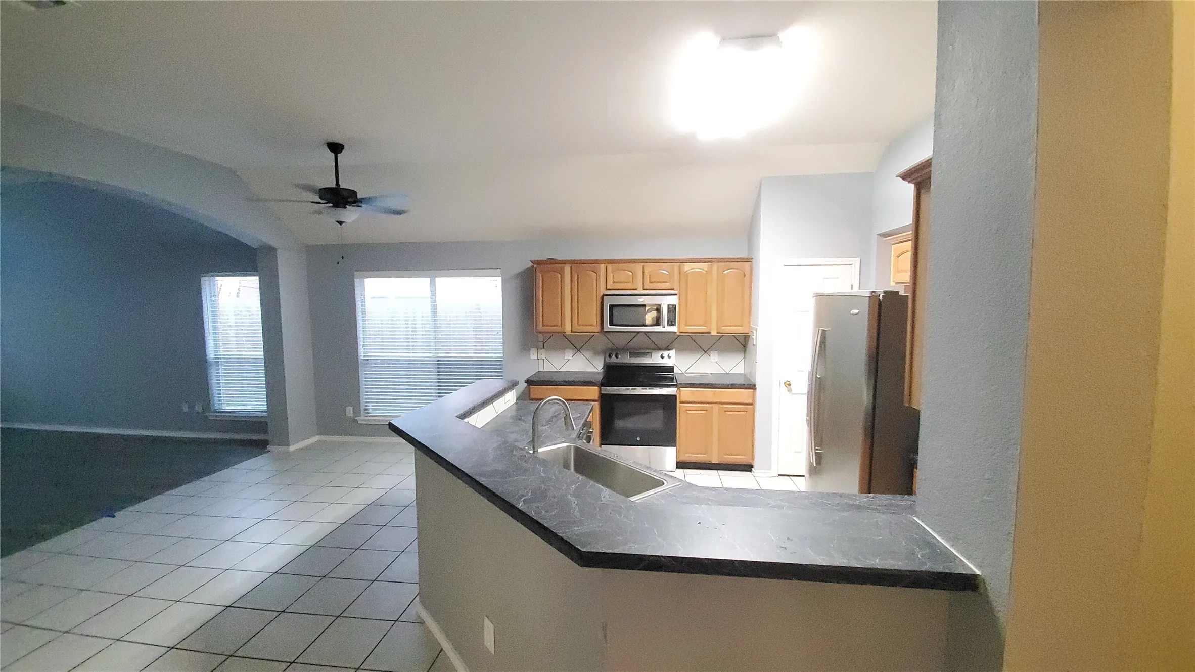 Single Family Residence For Rent in Dallas County , 2636 Cumberland Trail, Balch Springs, Texas 75181, 3 Bedroom, 2 Bathroom, 2 Garage spaces, 2,059 Sqft, built in 2004, mls#21278805, Real Estate Agent in Balch Springs, Homes For Rent in Dallas county, Homes For Rent in Balch Springs, Realtor in Balch Springs Texas, Real Estate Brokerage Independent Realty Texas, Luminita Cordes Realtor