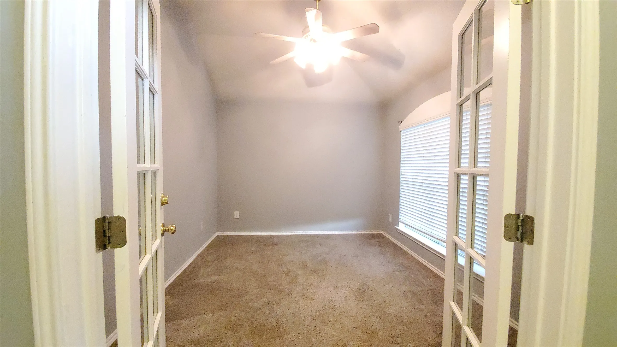 Bonus room could be used as 4th bedroom or an office