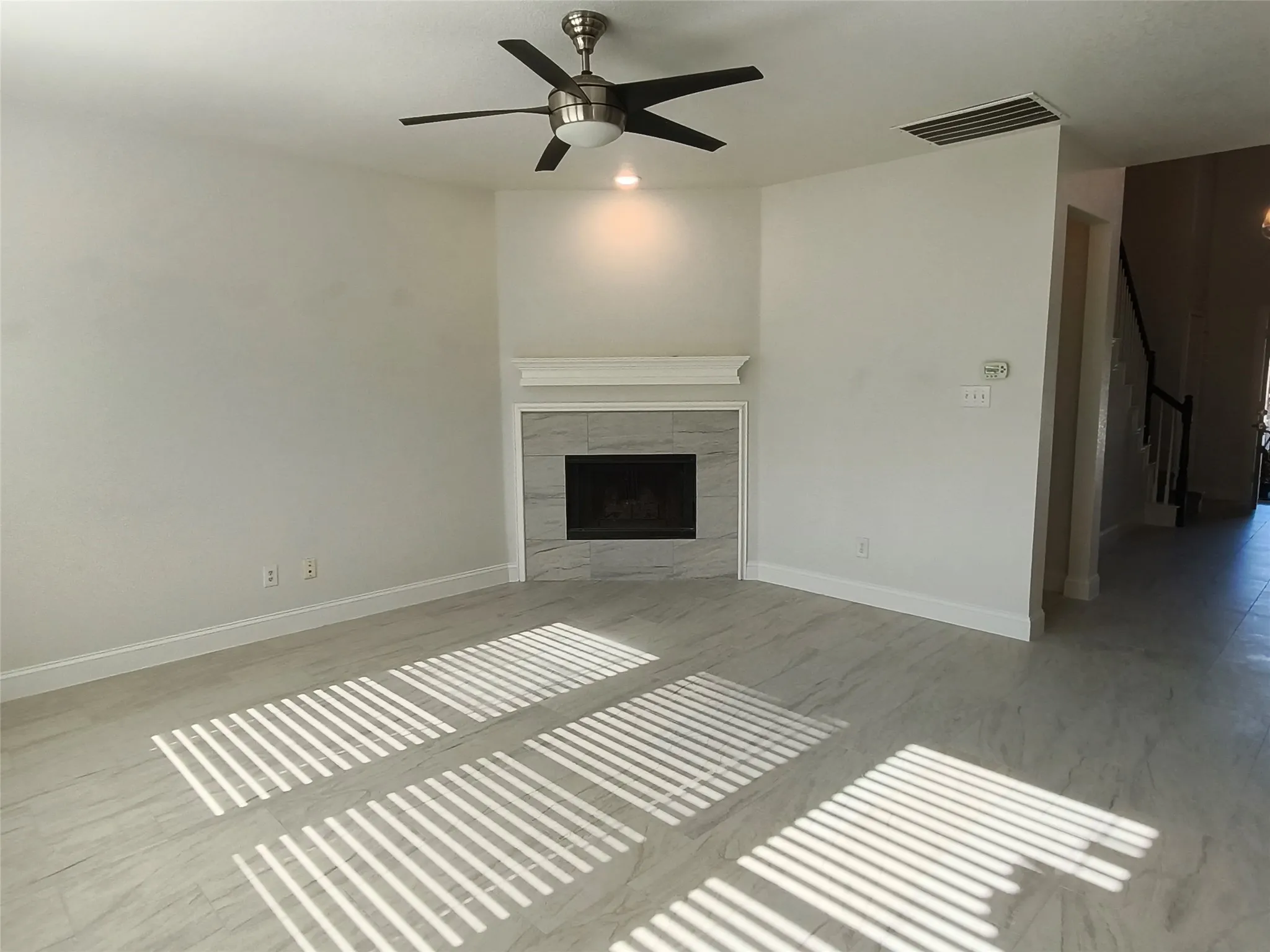 Single Family Residence For Rent in Collin County , 406 Stanley Falls Drive, Anna, Texas 75409, 3 Bedroom, 4 Bathroom, 2 Garage spaces, 2,176 Sqft, built in 2004, mls#21283510, Real Estate Agent in Anna, Homes For Rent in Collin county, Homes For Rent in Anna, Realtor in Anna Texas, Real Estate Brokerage Independent Realty Texas, Luminita Cordes Realtor