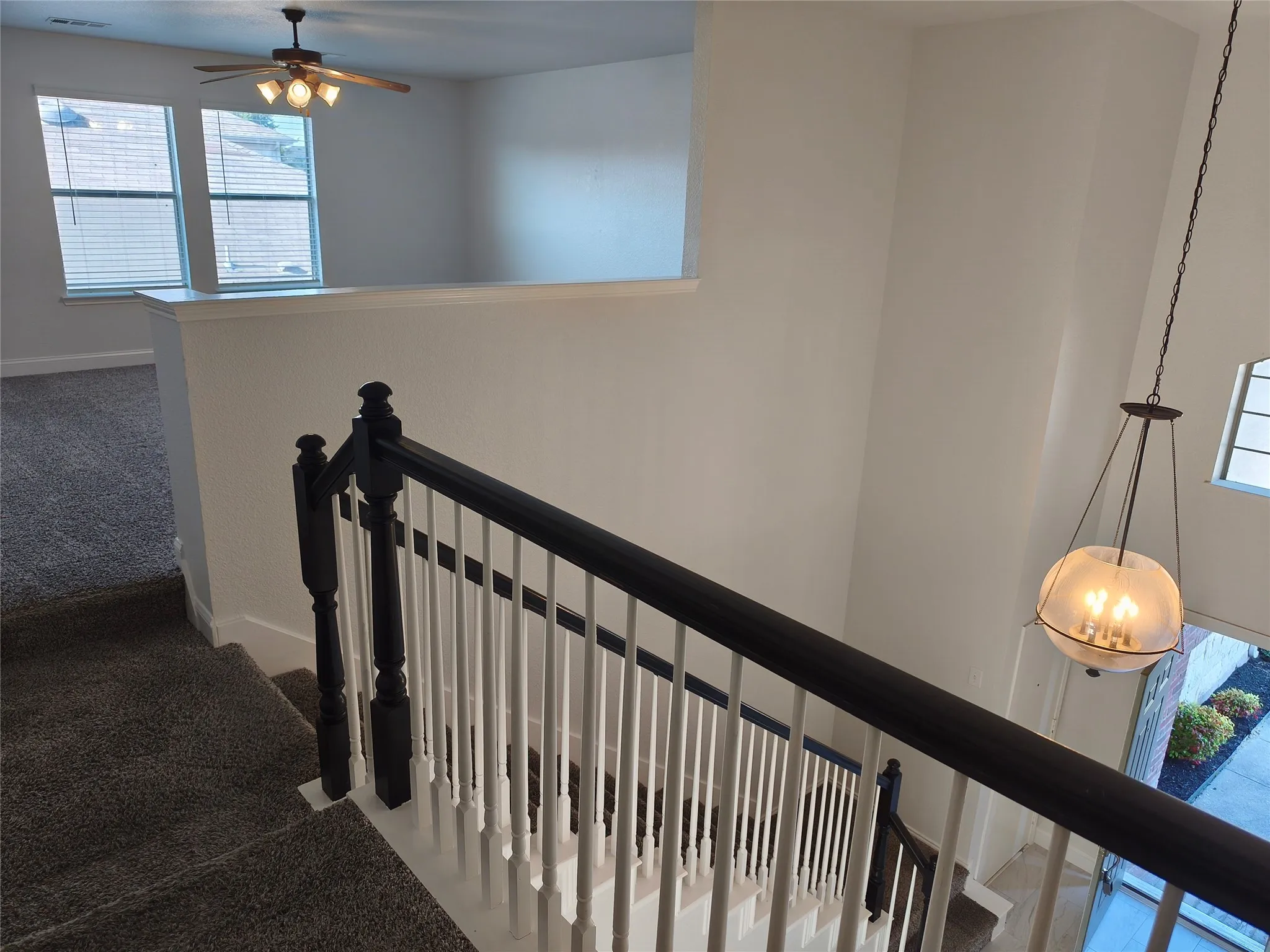 Single Family Residence For Rent in Collin County , 406 Stanley Falls Drive, Anna, Texas 75409, 3 Bedroom, 4 Bathroom, 2 Garage spaces, 2,176 Sqft, built in 2004, mls#21283510, Real Estate Agent in Anna, Homes For Rent in Collin county, Homes For Rent in Anna, Realtor in Anna Texas, Real Estate Brokerage Independent Realty Texas, Luminita Cordes Realtor