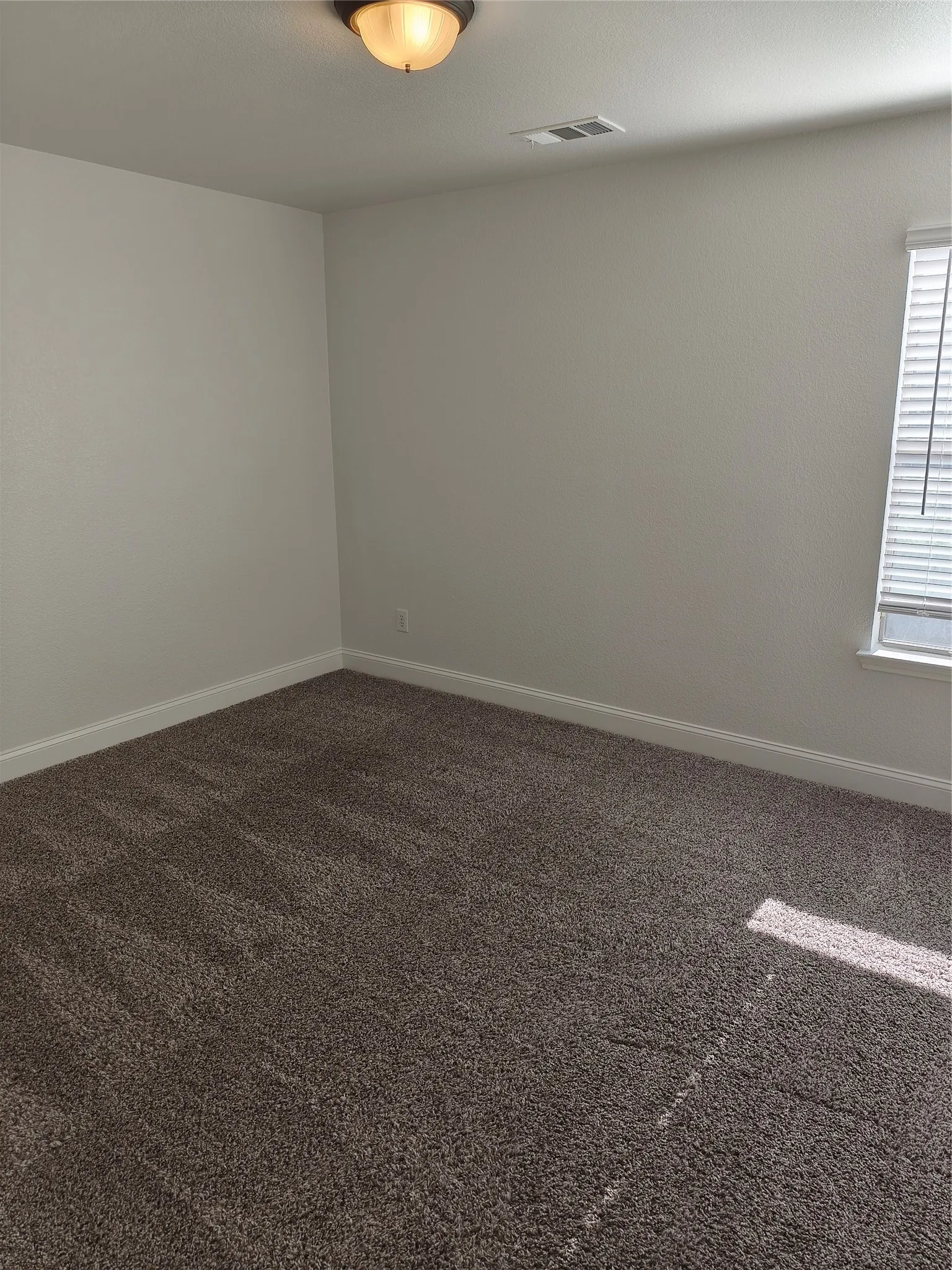 Single Family Residence For Rent in Collin County , 406 Stanley Falls Drive, Anna, Texas 75409, 3 Bedroom, 4 Bathroom, 2 Garage spaces, 2,176 Sqft, built in 2004, mls#21283510, Real Estate Agent in Anna, Homes For Rent in Collin county, Homes For Rent in Anna, Realtor in Anna Texas, Real Estate Brokerage Independent Realty Texas, Luminita Cordes Realtor