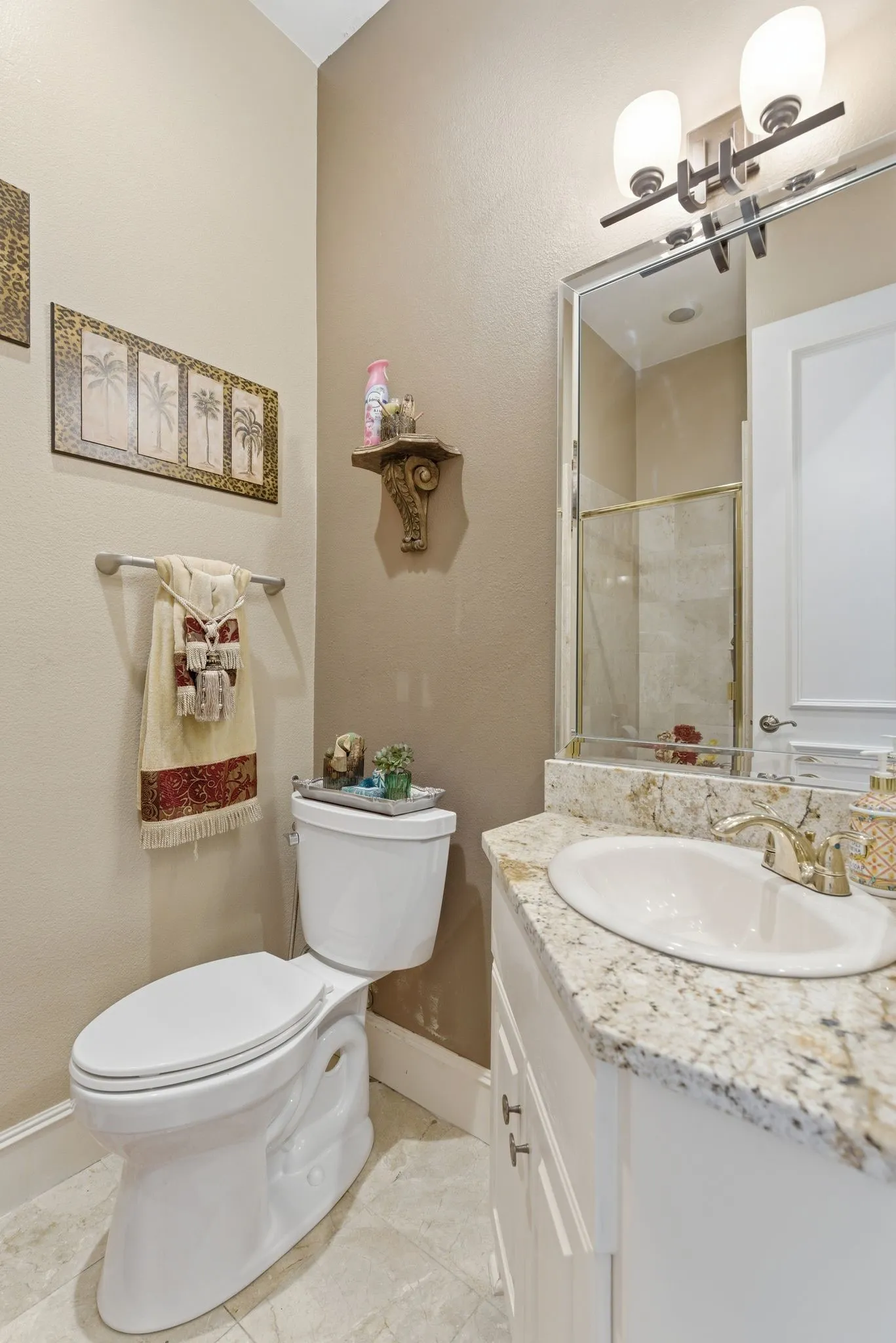 Single Family Residence For Sale in Collin County , 2500 Provine Road, Mc Kinney, Texas 75072, 4 Bedroom, 3 Bathroom, 3 Garage spaces, 4,059 Sqft, built in 1997, mls#21279773, Real Estate Agent in Mc Kinney, Homes For Sale in Collin county, Homes For Sale in Mc Kinney, Realtor in Mc Kinney Texas, Real Estate Brokerage Independent Realty Texas, Luminita Cordes Realtor