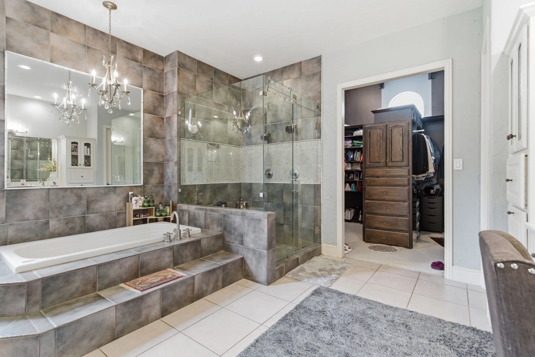 Single Family Residence For Sale in Collin County , 2500 Provine Road, Mc Kinney, Texas 75072, 4 Bedroom, 3 Bathroom, 3 Garage spaces, 4,059 Sqft, built in 1997, mls#21279773, Real Estate Agent in Mc Kinney, Homes For Sale in Collin county, Homes For Sale in Mc Kinney, Realtor in Mc Kinney Texas, Real Estate Brokerage Independent Realty Texas, Luminita Cordes Realtor