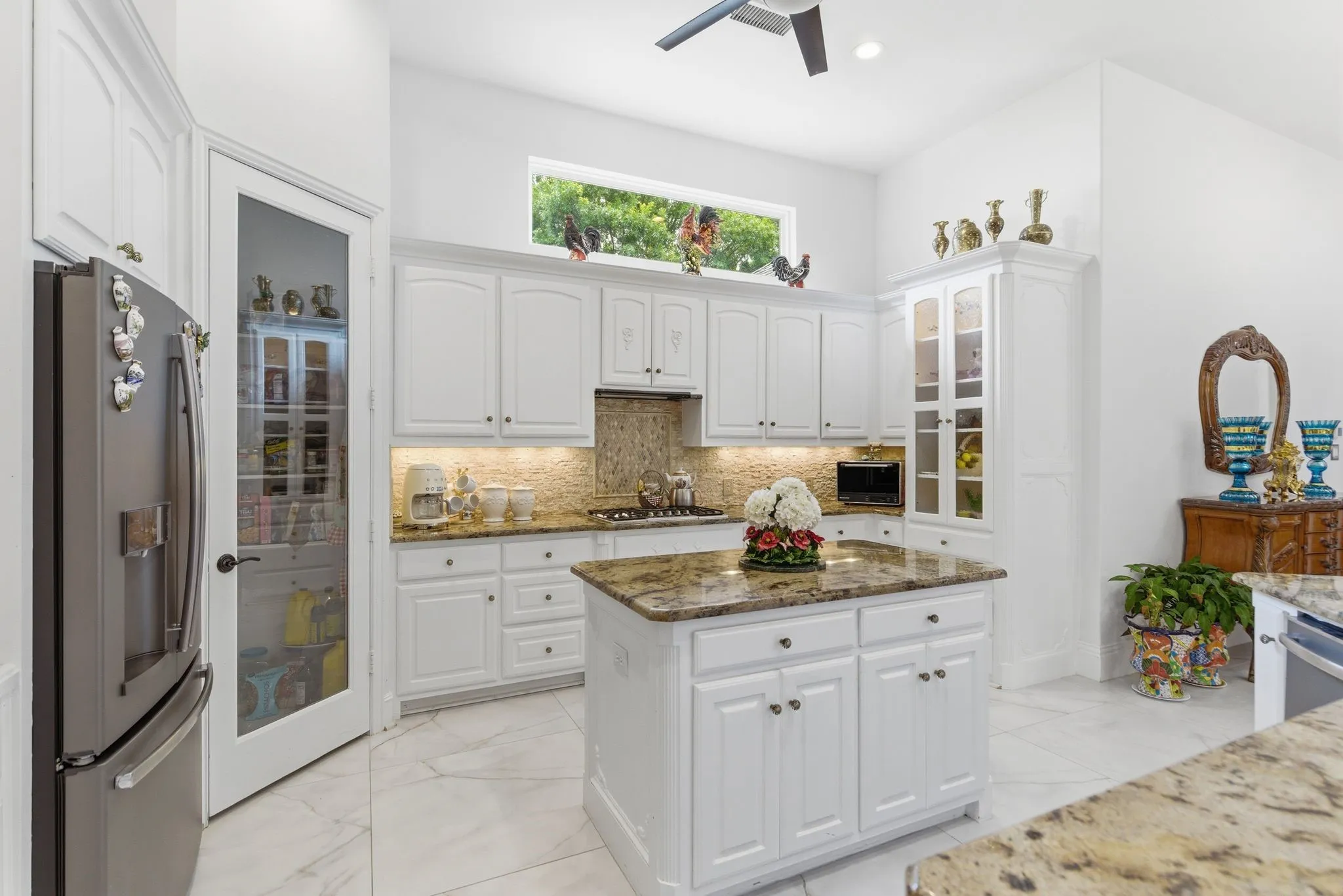 Single Family Residence For Sale in Collin County , 2500 Provine Road, Mc Kinney, Texas 75072, 4 Bedroom, 3 Bathroom, 3 Garage spaces, 4,059 Sqft, built in 1997, mls#21279773, Real Estate Agent in Mc Kinney, Homes For Sale in Collin county, Homes For Sale in Mc Kinney, Realtor in Mc Kinney Texas, Real Estate Brokerage Independent Realty Texas, Luminita Cordes Realtor
