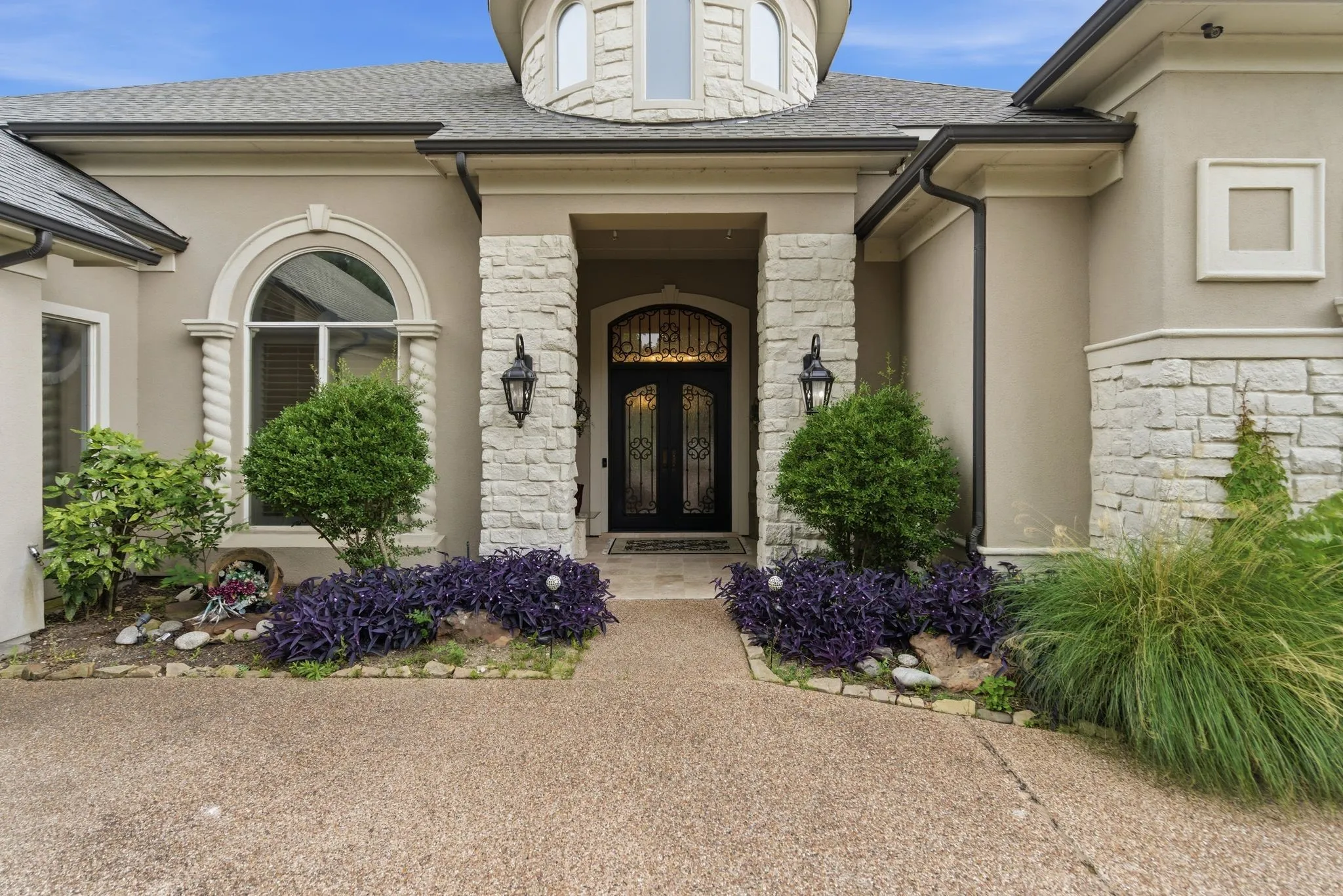 Single Family Residence For Sale in Collin County , 2500 Provine Road, Mc Kinney, Texas 75072, 4 Bedroom, 3 Bathroom, 3 Garage spaces, 4,059 Sqft, built in 1997, mls#21279773, Real Estate Agent in Mc Kinney, Homes For Sale in Collin county, Homes For Sale in Mc Kinney, Realtor in Mc Kinney Texas, Real Estate Brokerage Independent Realty Texas, Luminita Cordes Realtor