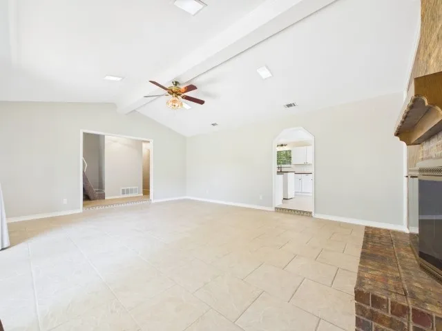 Single Family Residence For Sale in Henderson County , 1406 Loma Linda Drive, Athens, Texas 75752, 3 Bedroom, 2 Bathroom, 2 Garage spaces, 1,742 Sqft, built in 1979, mls#21283535, Real Estate Agent in Athens, Homes For Sale in Henderson county, Homes For Sale in Athens, Realtor in Athens Texas, Real Estate Brokerage Independent Realty Texas, Luminita Cordes Realtor