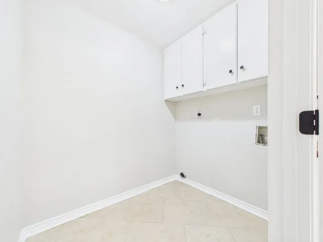 Single Family Residence For Sale in Henderson County , 1406 Loma Linda Drive, Athens, Texas 75752, 3 Bedroom, 2 Bathroom, 2 Garage spaces, 1,742 Sqft, built in 1979, mls#21283535, Real Estate Agent in Athens, Homes For Sale in Henderson county, Homes For Sale in Athens, Realtor in Athens Texas, Real Estate Brokerage Independent Realty Texas, Luminita Cordes Realtor