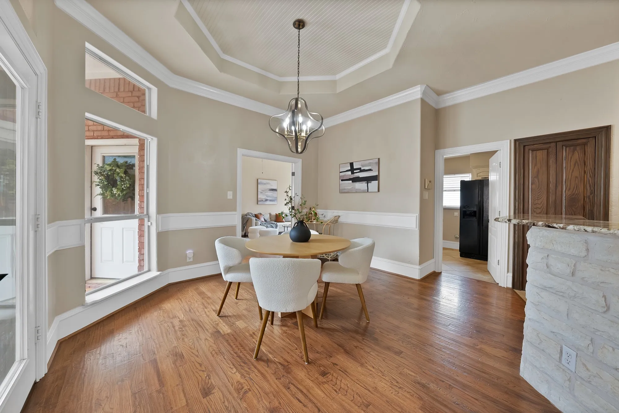 Single Family Residence For Sale in Tarrant County , 1110 Mccampbell Road, Mansfield, Texas 76063, 4 Bedroom, 5 Bathroom, 3 Garage spaces, 4,494 Sqft, built in 1997, mls#21280641, Real Estate Agent in Mansfield, Homes For Sale in Tarrant county, Homes For Sale in Mansfield, Realtor in Mansfield Texas, Real Estate Brokerage Independent Realty Texas, Luminita Cordes Realtor