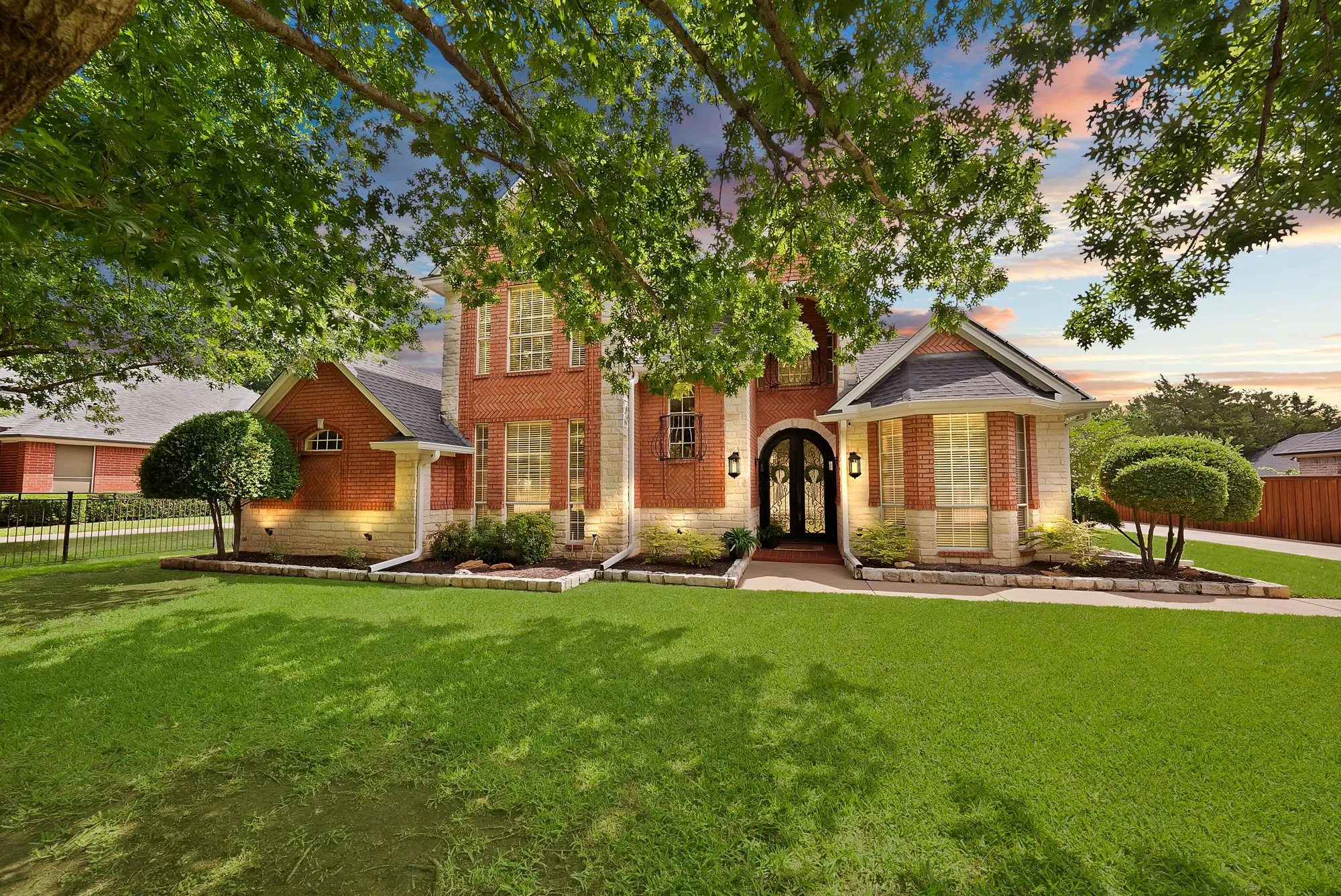 Single Family Residence For Sale in Tarrant County , 1110 Mccampbell Road, Mansfield, Texas 76063, 4 Bedroom, 5 Bathroom, 3 Garage spaces, 4,494 Sqft, built in 1997, mls#21280641, Real Estate Agent in Mansfield, Homes For Sale in Tarrant county, Homes For Sale in Mansfield, Realtor in Mansfield Texas, Real Estate Brokerage Independent Realty Texas, Luminita Cordes Realtor