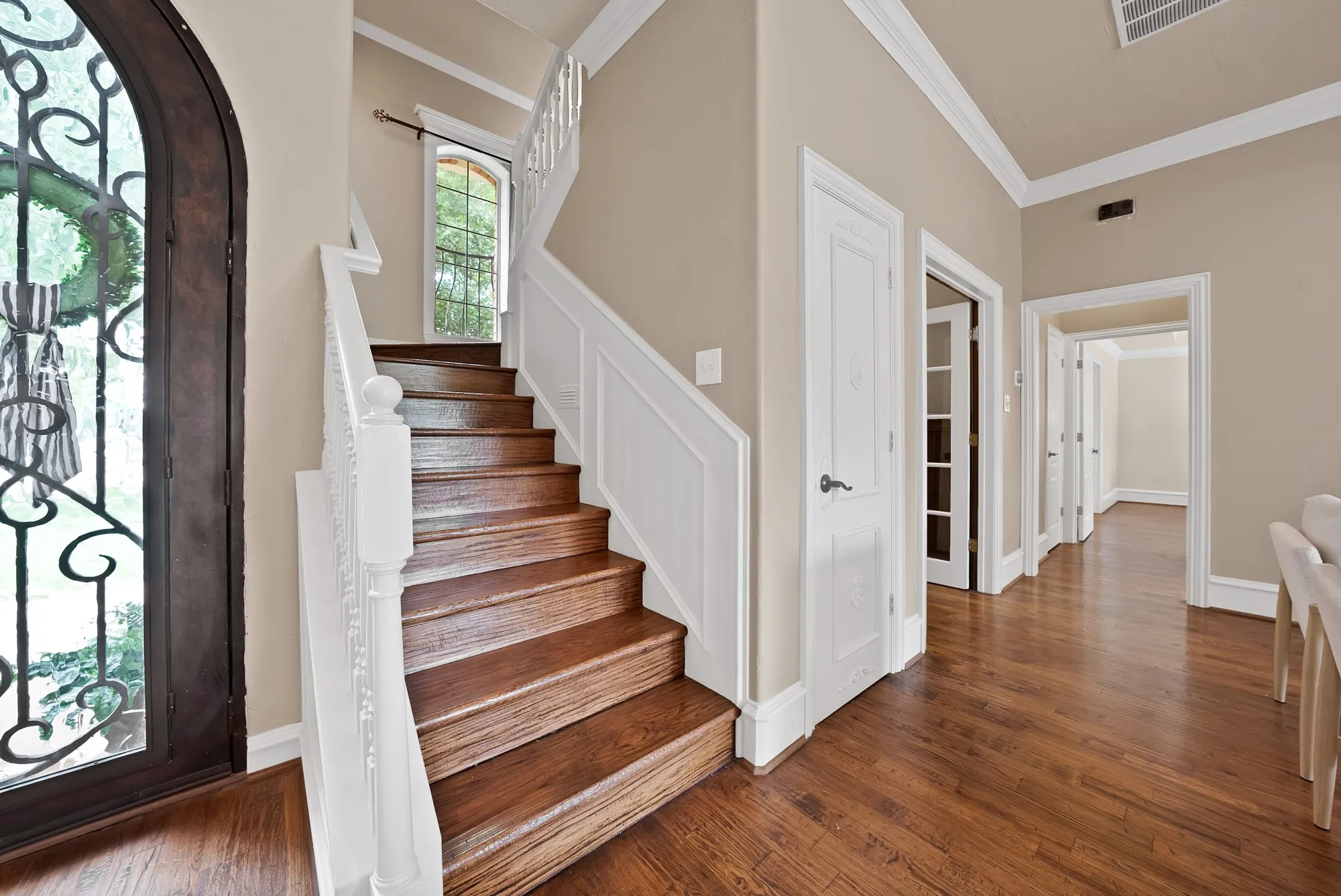 Single Family Residence For Sale in Tarrant County , 1110 Mccampbell Road, Mansfield, Texas 76063, 4 Bedroom, 5 Bathroom, 3 Garage spaces, 4,494 Sqft, built in 1997, mls#21280641, Real Estate Agent in Mansfield, Homes For Sale in Tarrant county, Homes For Sale in Mansfield, Realtor in Mansfield Texas, Real Estate Brokerage Independent Realty Texas, Luminita Cordes Realtor