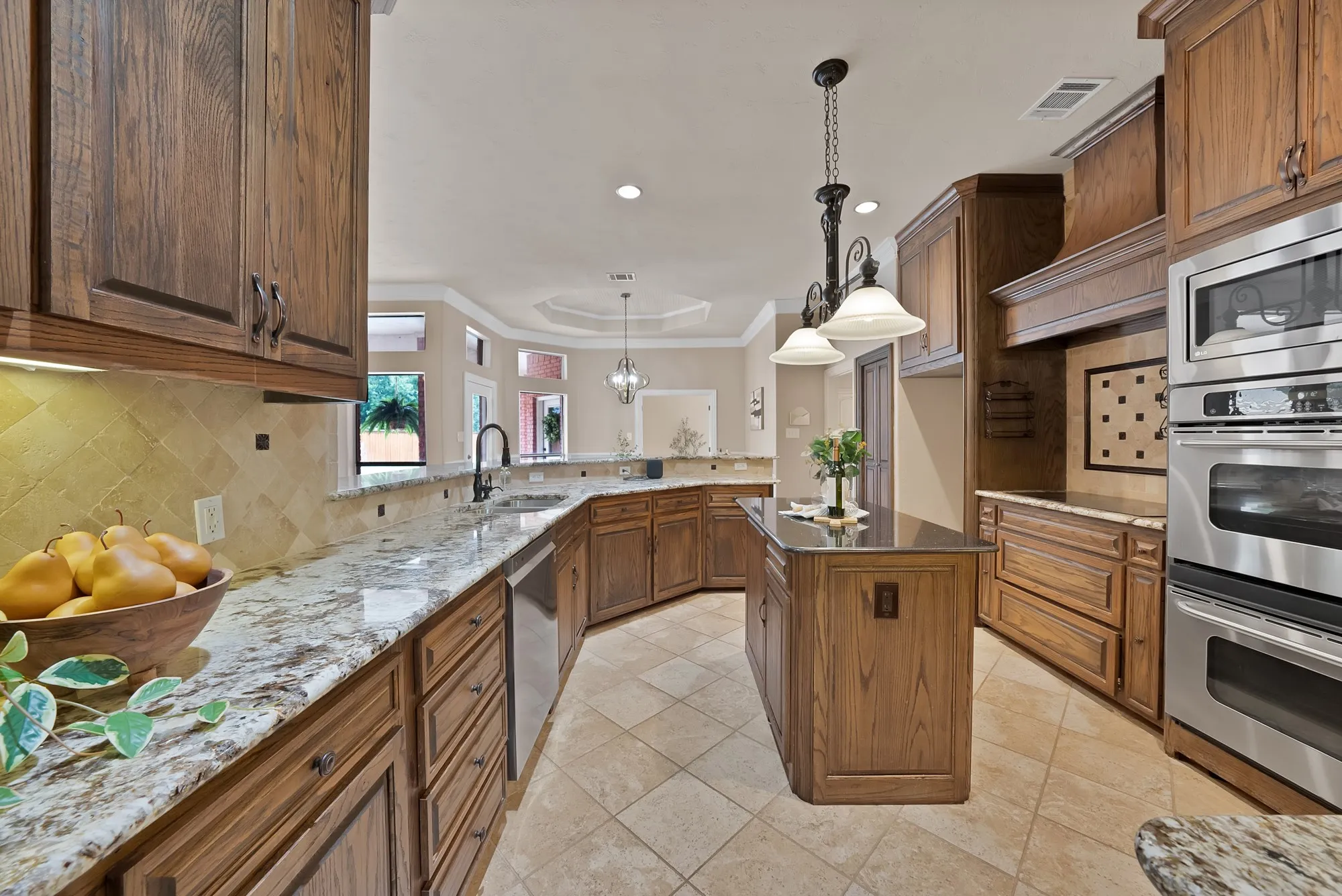 Single Family Residence For Sale in Tarrant County , 1110 Mccampbell Road, Mansfield, Texas 76063, 4 Bedroom, 5 Bathroom, 3 Garage spaces, 4,494 Sqft, built in 1997, mls#21280641, Real Estate Agent in Mansfield, Homes For Sale in Tarrant county, Homes For Sale in Mansfield, Realtor in Mansfield Texas, Real Estate Brokerage Independent Realty Texas, Luminita Cordes Realtor