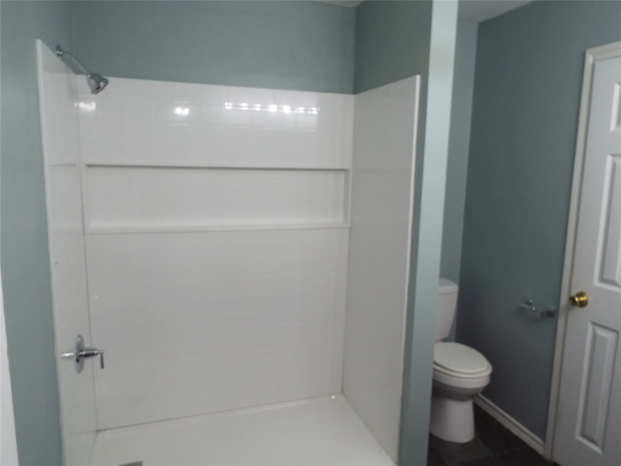 Single Family Residence For Sale in Henderson County , 747 Luther Ln, Gun Barrel City, Texas 75156, 2 Bedroom, 1 Bathroom, Garage spaces, 900 Sqft, built in 0, mls#21283576, Real Estate Agent in Gun Barrel City, Homes For Sale in Henderson county, Homes For Sale in Gun Barrel City, Realtor in Gun Barrel City Texas, Real Estate Brokerage Independent Realty Texas, Luminita Cordes Realtor