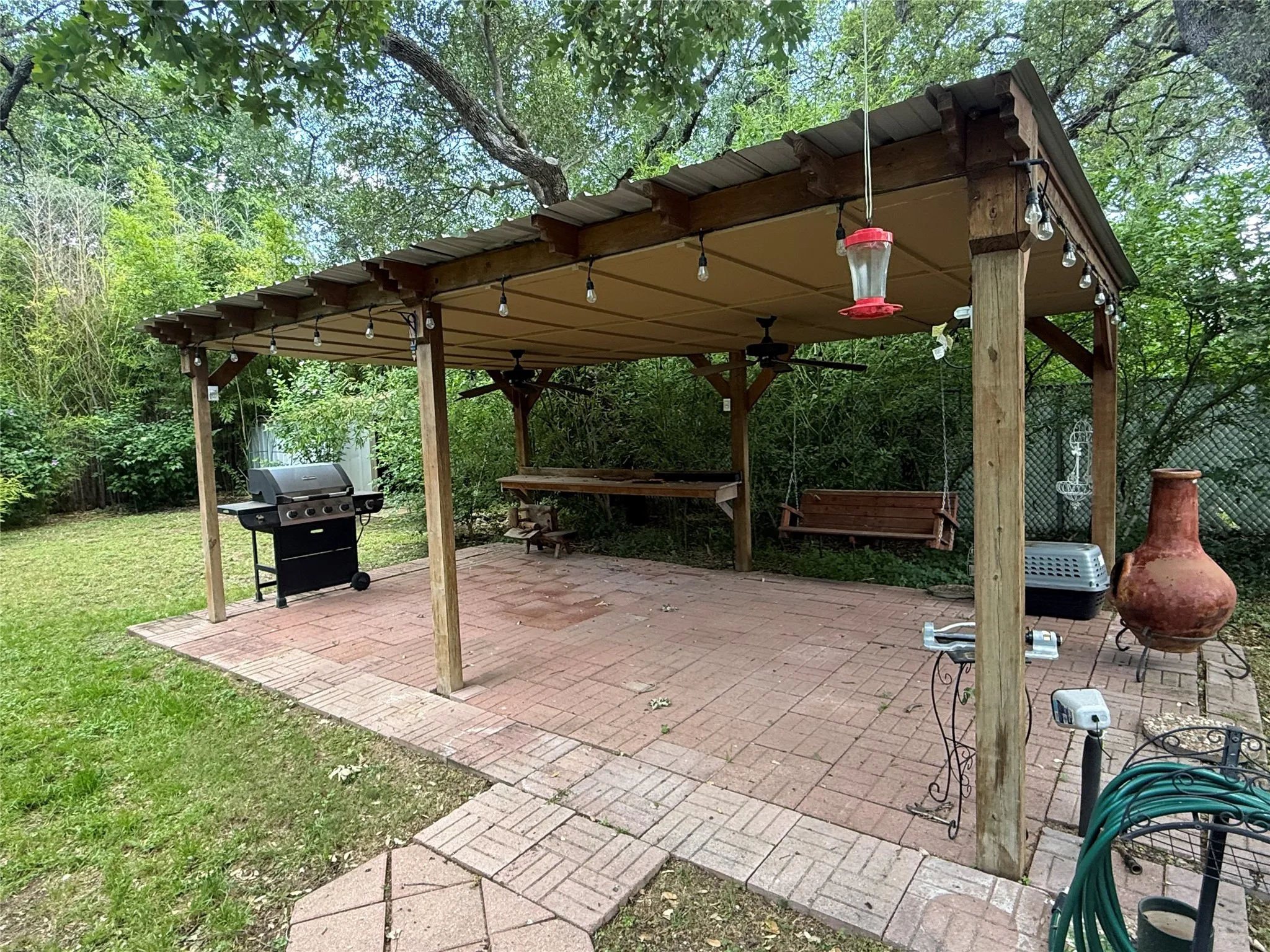 Single Family Residence For Sale in Brown County , 1106 Morris Street, Brownwood, Texas 76801, 3 Bedroom, 1 Bathroom, 1 Garage spaces, 1,146 Sqft, built in 1940, mls#21283577, Real Estate Agent in Brownwood, Homes For Sale in Brown county, Homes For Sale in Brownwood, Realtor in Brownwood Texas, Real Estate Brokerage Independent Realty Texas, Luminita Cordes Realtor