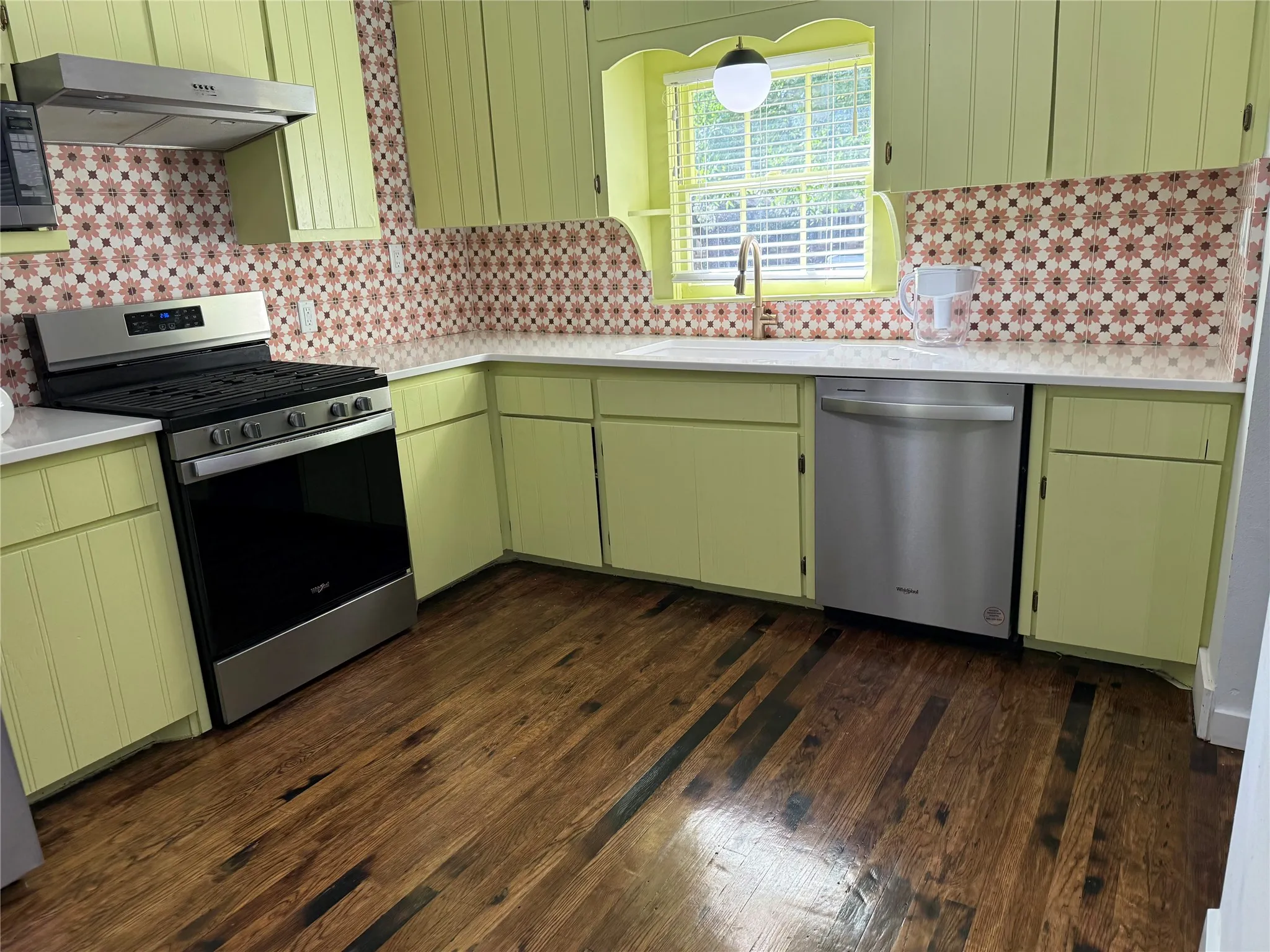 Single Family Residence For Sale in Brown County , 1106 Morris Street, Brownwood, Texas 76801, 3 Bedroom, 1 Bathroom, 1 Garage spaces, 1,146 Sqft, built in 1940, mls#21283577, Real Estate Agent in Brownwood, Homes For Sale in Brown county, Homes For Sale in Brownwood, Realtor in Brownwood Texas, Real Estate Brokerage Independent Realty Texas, Luminita Cordes Realtor