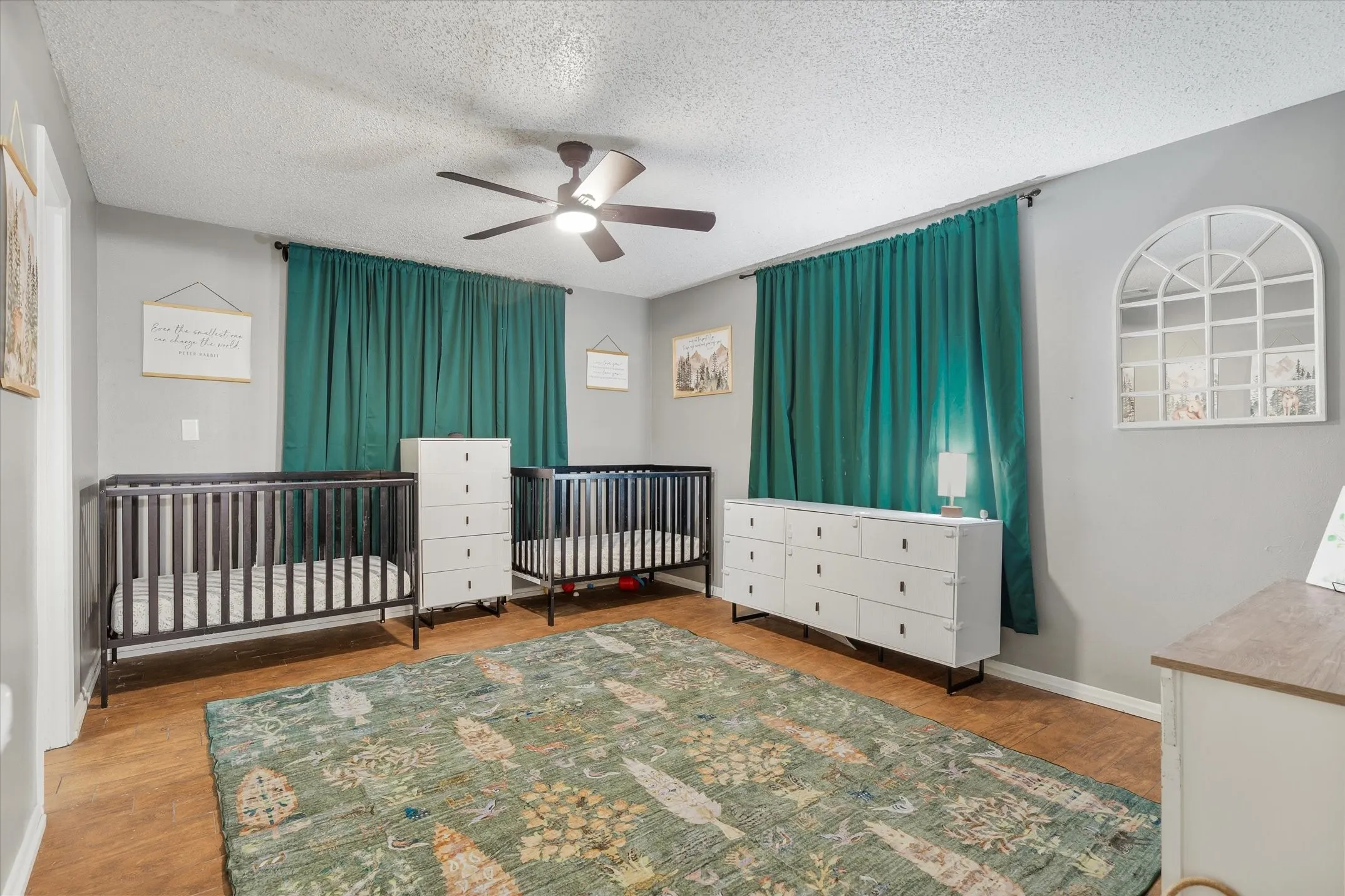 Single Family Residence For Sale in Smith County , 1522 Tanglewood Drive E, Hideaway, Texas 75771, 3 Bedroom, 2 Bathroom, Garage spaces, 2,254 Sqft, built in 1975, Price $300,000, mls#21280374, Real Estate Agent in Hideaway, Homes For Sale in Smith county, Homes For Sale in Hideaway, Realtor in Hideaway Texas, Real Estate Brokerage Independent Realty Texas, Luminita Cordes Realtor