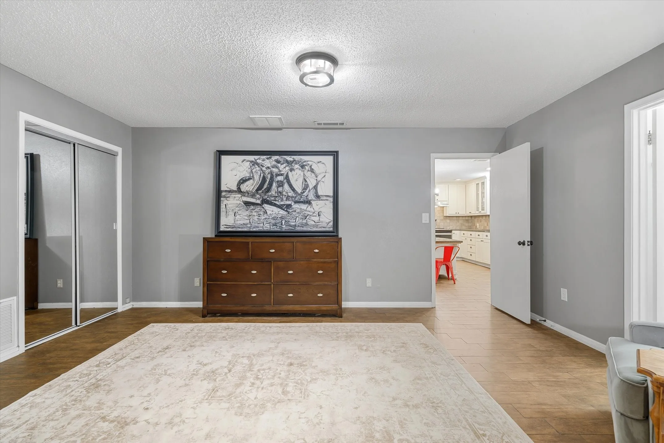 Single Family Residence For Sale in Smith County , 1522 Tanglewood Drive E, Hideaway, Texas 75771, 3 Bedroom, 2 Bathroom, Garage spaces, 2,254 Sqft, built in 1975, Price $300,000, mls#21280374, Real Estate Agent in Hideaway, Homes For Sale in Smith county, Homes For Sale in Hideaway, Realtor in Hideaway Texas, Real Estate Brokerage Independent Realty Texas, Luminita Cordes Realtor