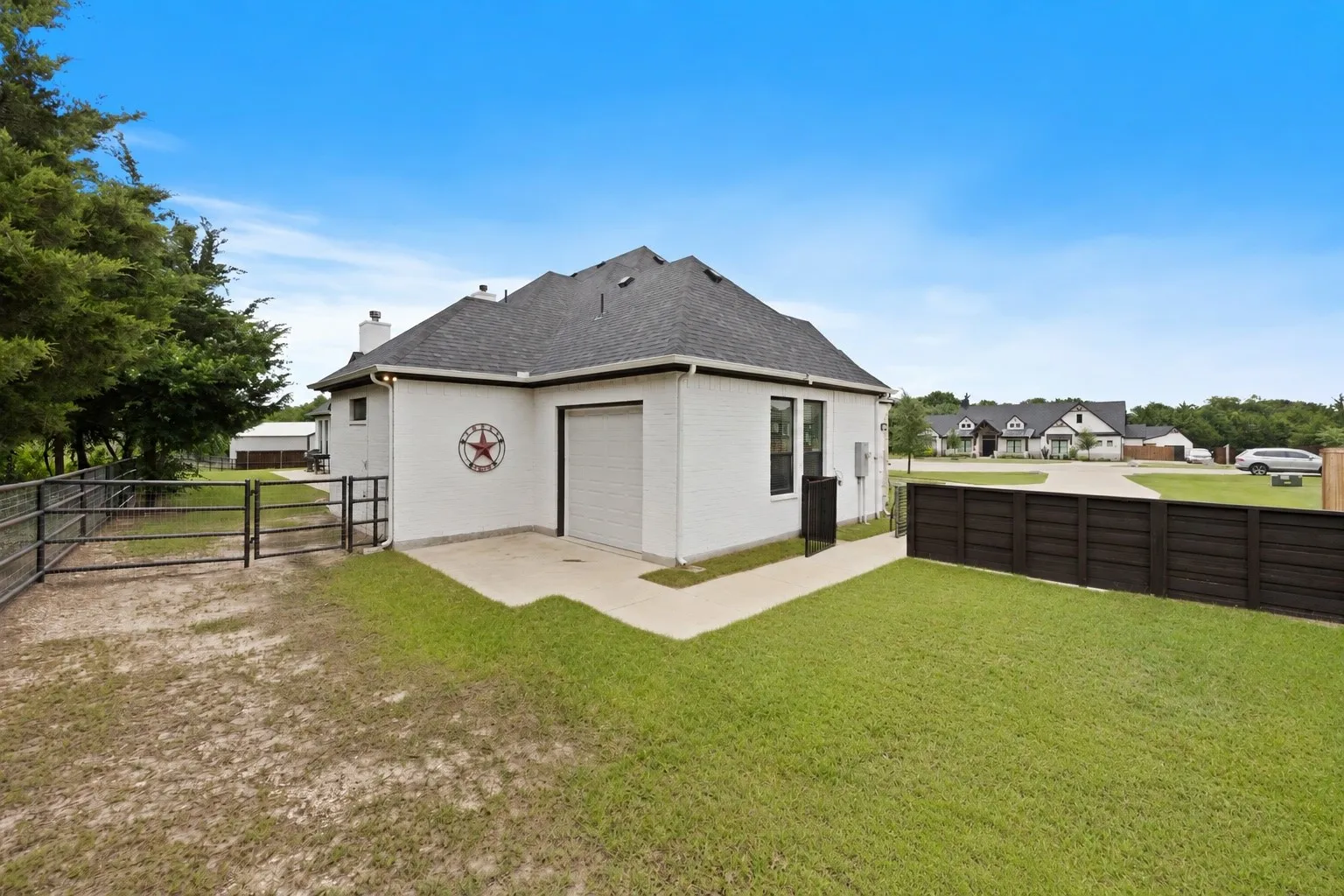 4th Car Garage