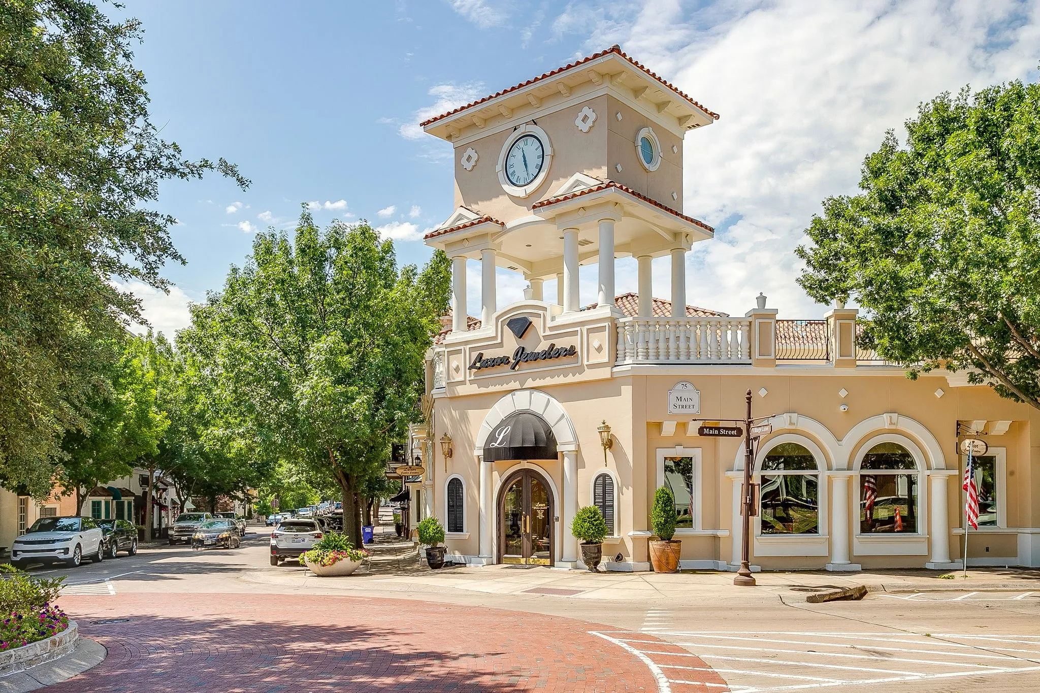 Main street in Colleyville