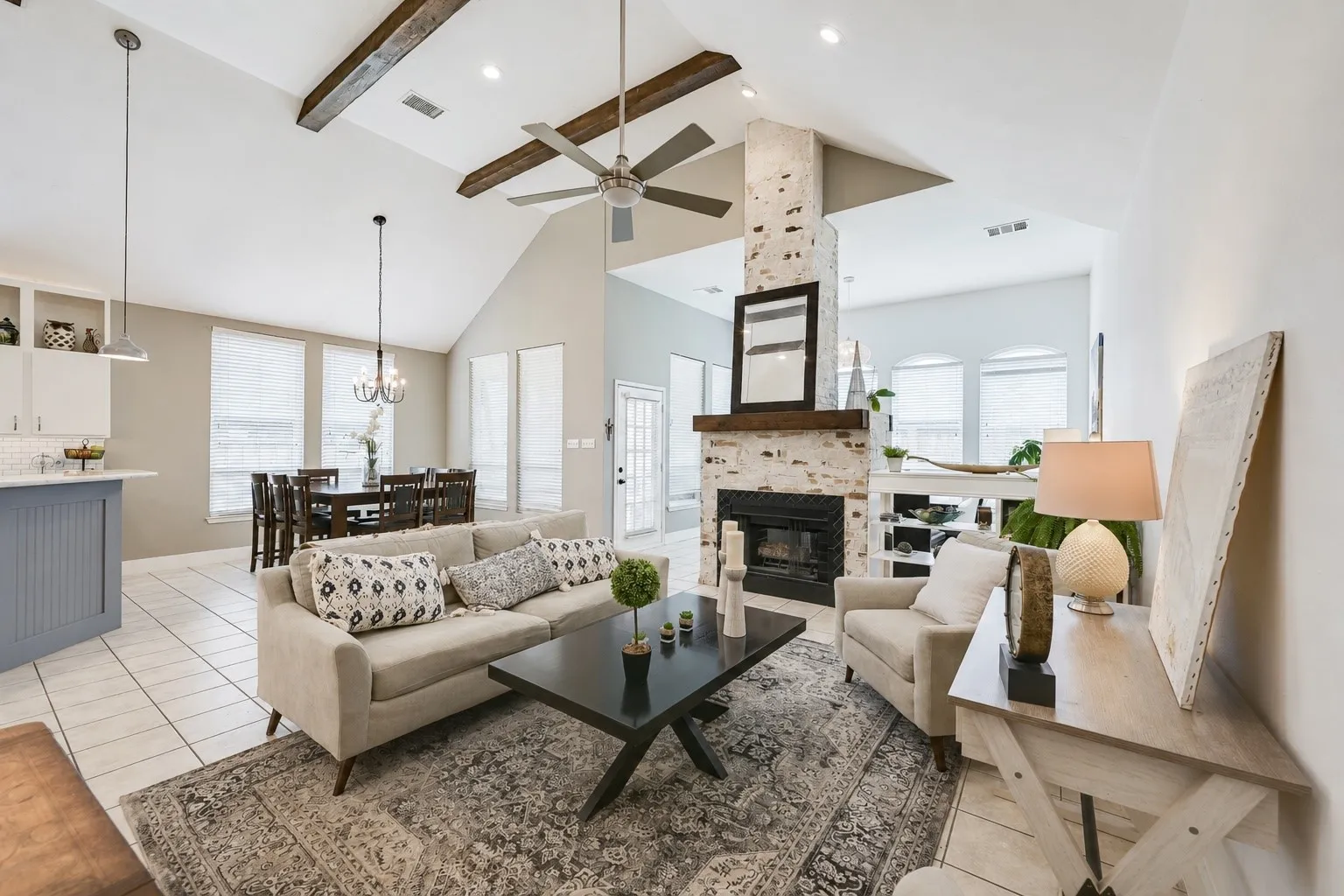 Single Family Residence For Sale in Rockwall County , 6017 Baskerville Drive, Rowlett, Texas 75087, 4 Bedroom, 3 Bathroom, 2 Garage spaces, 2,362 Sqft, built in 1996, mls#21238655, Real Estate Agent in Rowlett, Homes For Sale in Rockwall county, Homes For Sale in Rowlett, Realtor in Rowlett Texas, Real Estate Brokerage Independent Realty Texas, Luminita Cordes Realtor