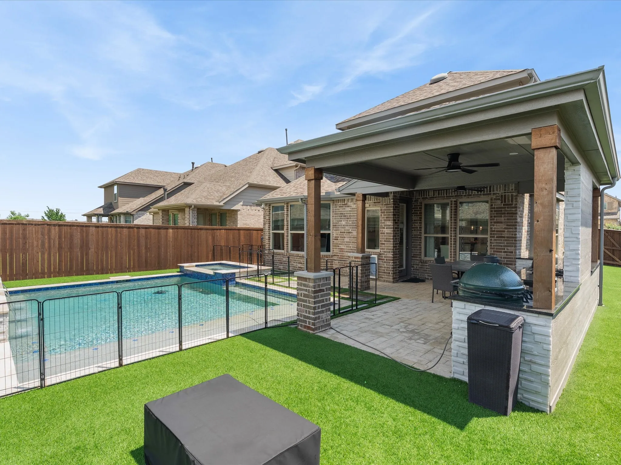 Single Family Residence For Sale in Denton County , 2013 Jumper Fields Drive, Aubrey, Texas 76227, 4 Bedroom, 3 Bathroom, 2 Garage spaces, 2,400 Sqft, built in 2022, mls#21283598, Real Estate Agent in Aubrey, Homes For Sale in Denton county, Homes For Sale in Aubrey, Realtor in Aubrey Texas, Real Estate Brokerage Independent Realty Texas, Luminita Cordes Realtor