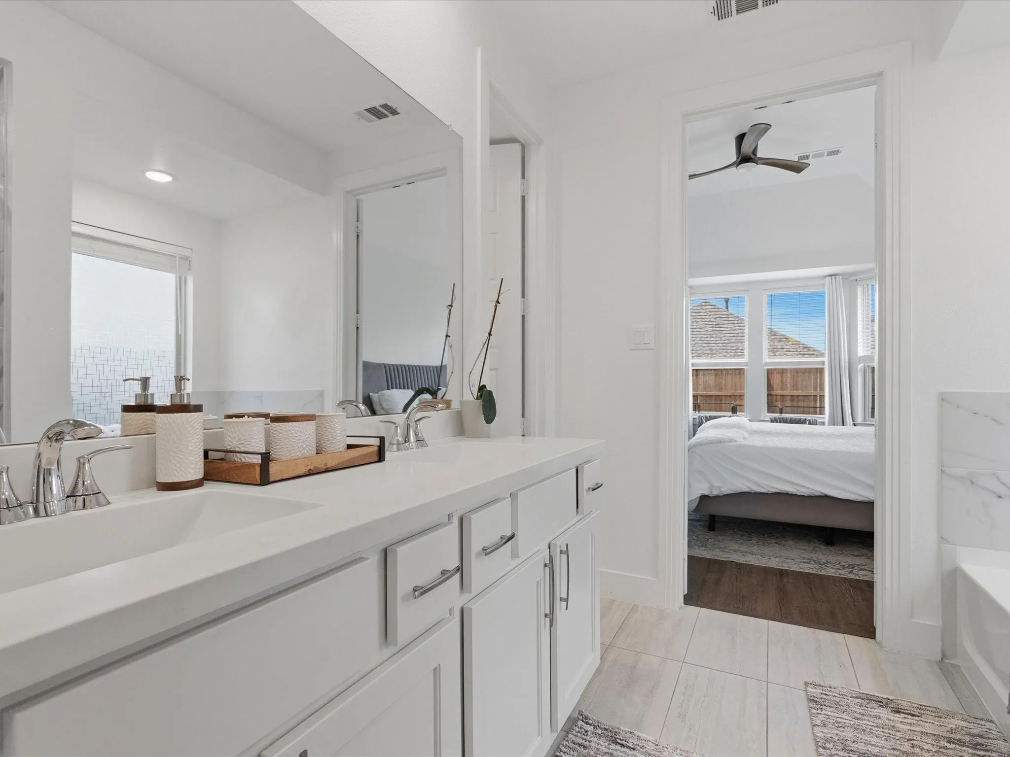 Single Family Residence For Sale in Denton County , 2013 Jumper Fields Drive, Aubrey, Texas 76227, 4 Bedroom, 3 Bathroom, 2 Garage spaces, 2,400 Sqft, built in 2022, mls#21283598, Real Estate Agent in Aubrey, Homes For Sale in Denton county, Homes For Sale in Aubrey, Realtor in Aubrey Texas, Real Estate Brokerage Independent Realty Texas, Luminita Cordes Realtor
