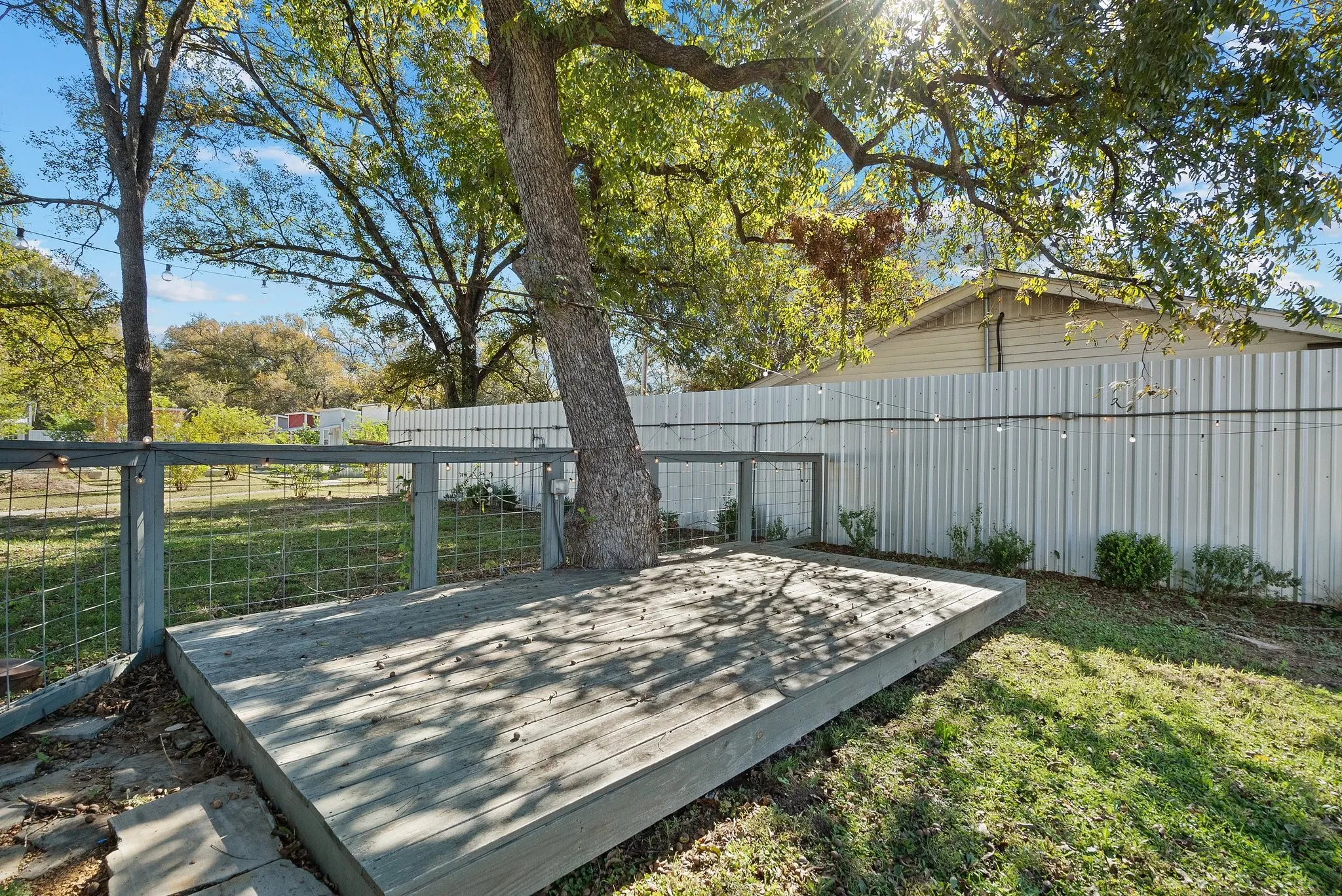 Business For Sale in Palo Pinto County , 209 S Mingus Boulevard, Mingus, Texas 76463, 0, 0, Garage spaces, 0 Sqft, built in 0, Price $515,000, mls#21283600, Real Estate Agent in Mingus, Homes For Sale in Palo Pinto county, Homes For Sale in Mingus, Realtor in Mingus Texas, Real Estate Brokerage Independent Realty Texas, Luminita Cordes Realtor
