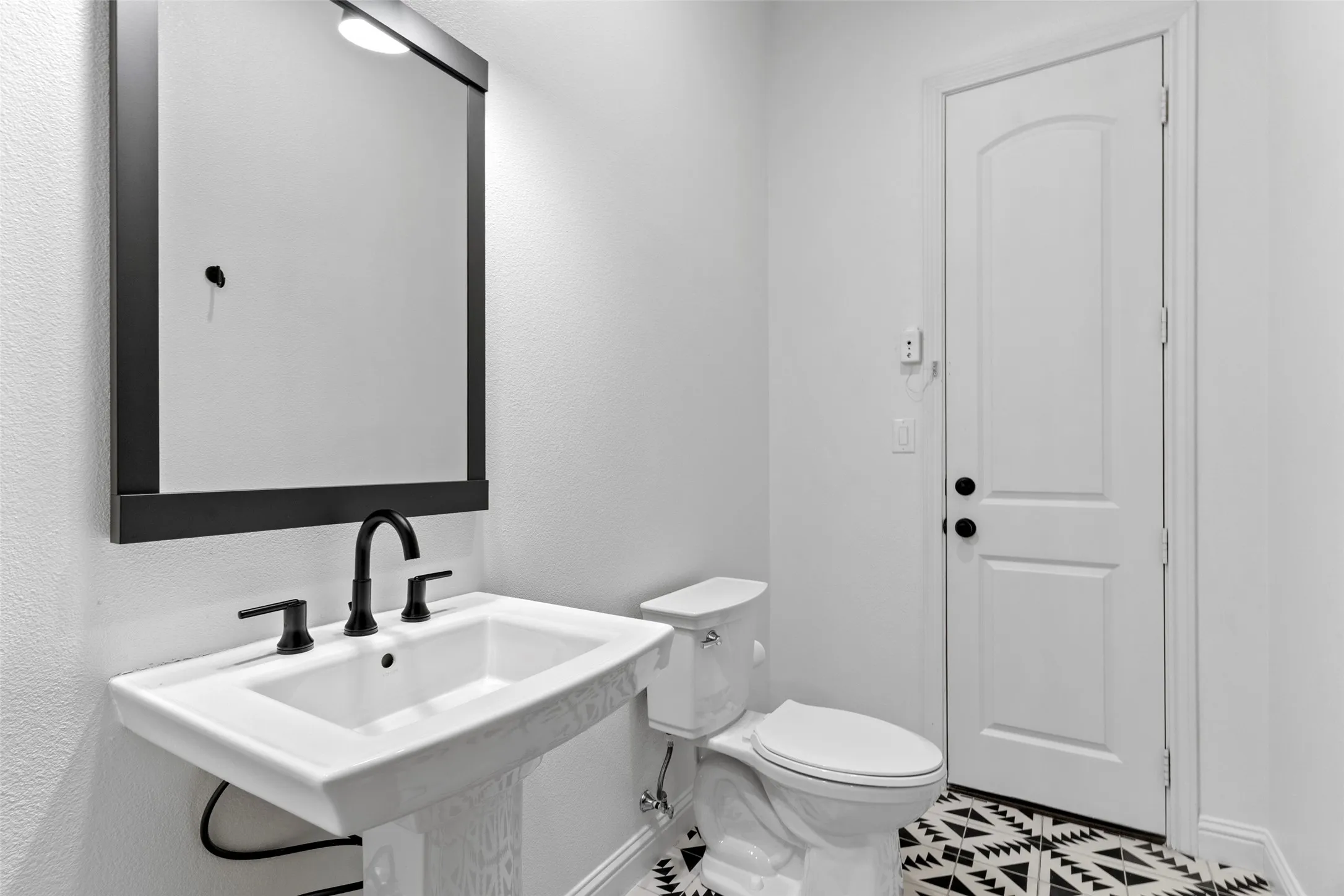 Full Pool Bath 2 with direct access outside (shower behind interior door)