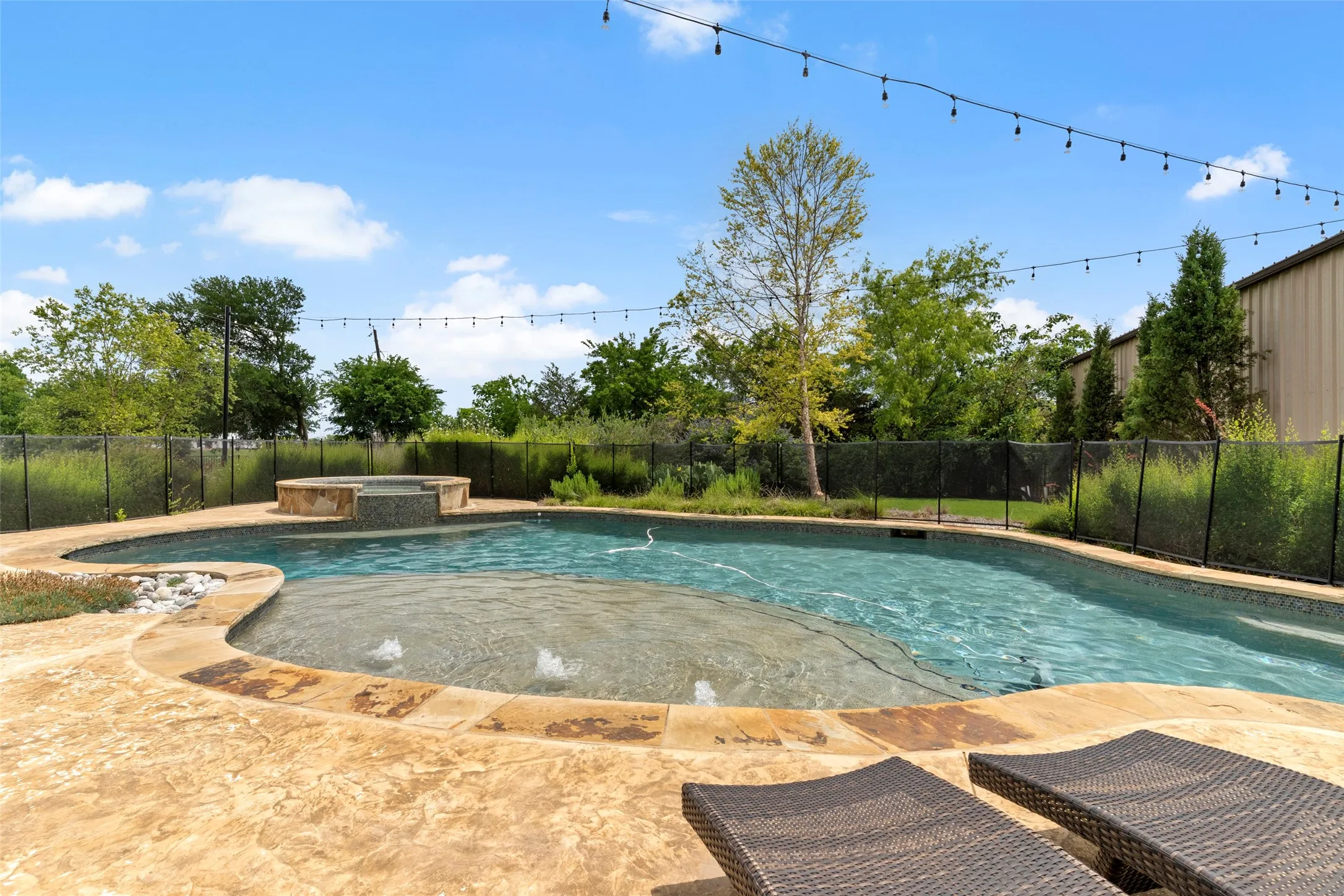 Beautiful heated pool and spa, and its​​‌​​​​‌​​‌‌​‌‌​​​‌‌​‌​‌​‌​​​‌​​ fenced!