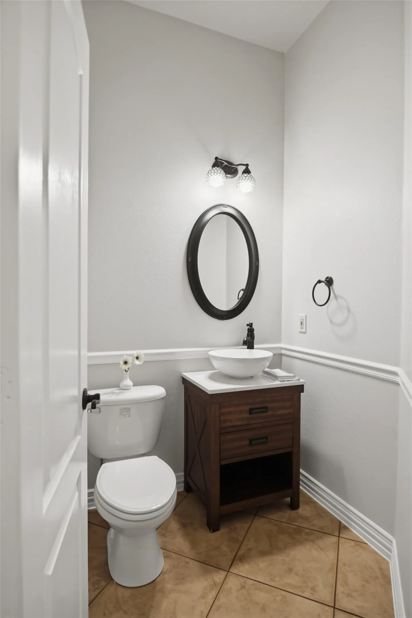 Single Family Residence For Sale in Tarrant County , 4000 Felps Drive, Colleyville, Texas 76034, 3 Bedroom, 3 Bathroom, 2 Garage spaces, 2,185 Sqft, built in 2004, mls#21282472, Real Estate Agent in Colleyville, Homes For Sale in Tarrant county, Homes For Sale in Colleyville, Realtor in Colleyville Texas, Real Estate Brokerage Independent Realty Texas, Luminita Cordes Realtor