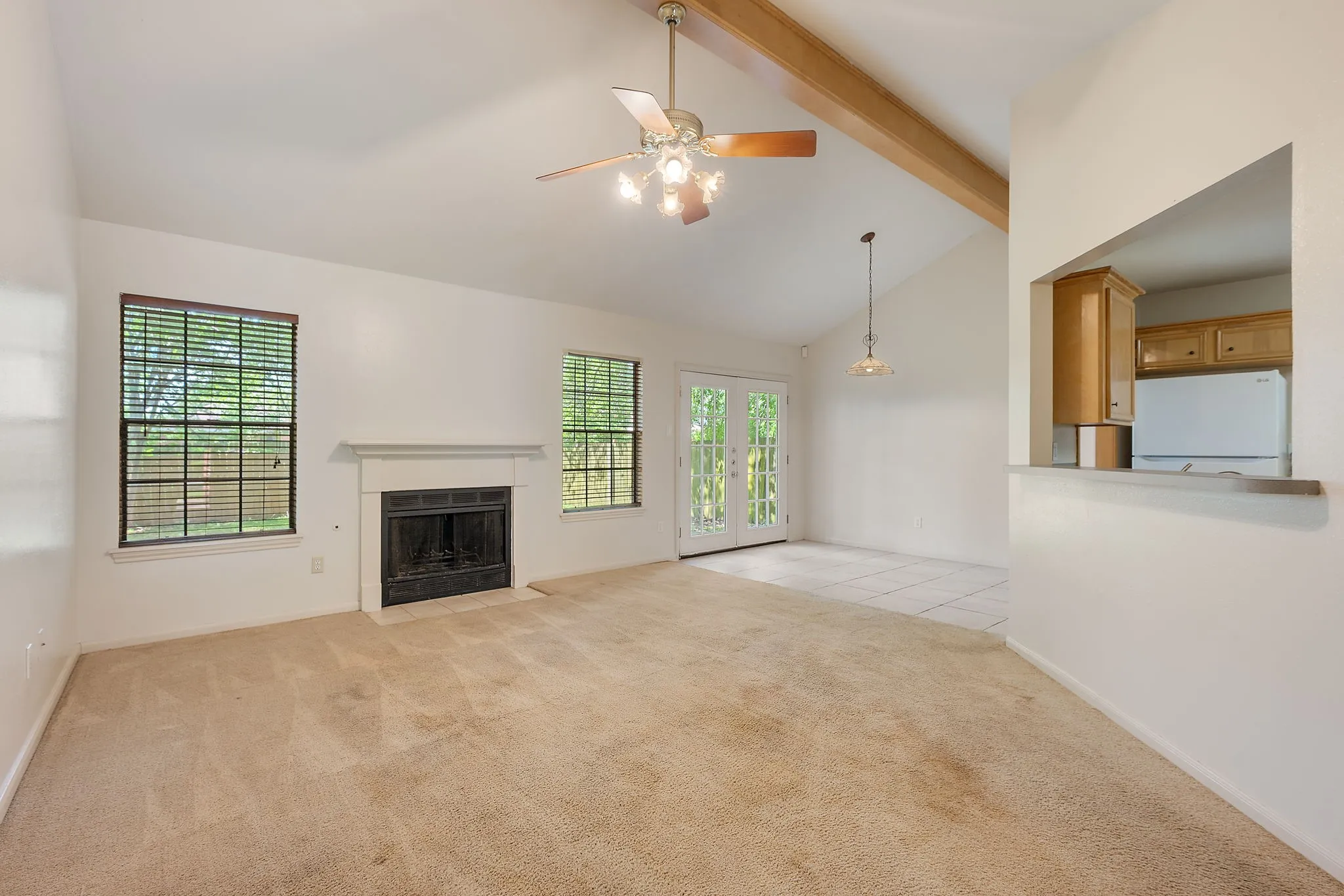 Single Family Residence For Sale in Brazos County , 2007 Sandalwood Lane, Bryan, Texas 77807, 3 Bedroom, 2 Bathroom, 2 Garage spaces, 1,373 Sqft, built in 1987, mls#21283000, Real Estate Agent in Bryan, Homes For Sale in Brazos county, Homes For Sale in Bryan, Realtor in Bryan Texas, Real Estate Brokerage Independent Realty Texas, Luminita Cordes Realtor